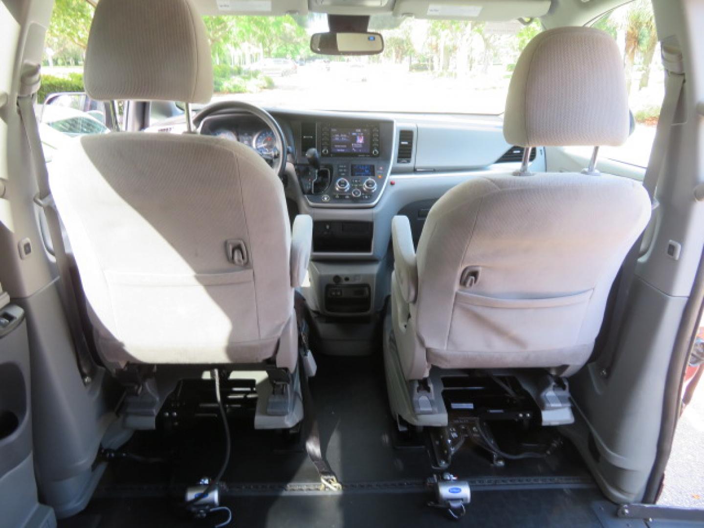 2020 Red /Gray Toyota Sienna LE 8-Passenger (5TDKZ3DC9LS) with an 3.5L V6 EFI DOHC 24V engine, 8A transmission, located at 4301 Oak Circle #19, Boca Raton, FL, 33431, (954) 561-2499, 26.388472, -80.084045 - Photo#45