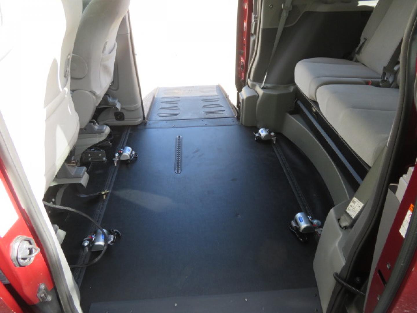 2020 Red /Gray Toyota Sienna LE 8-Passenger (5TDKZ3DC9LS) with an 3.5L V6 EFI DOHC 24V engine, 8A transmission, located at 4301 Oak Circle #19, Boca Raton, FL, 33431, (954) 561-2499, 26.388472, -80.084045 - Photo#52