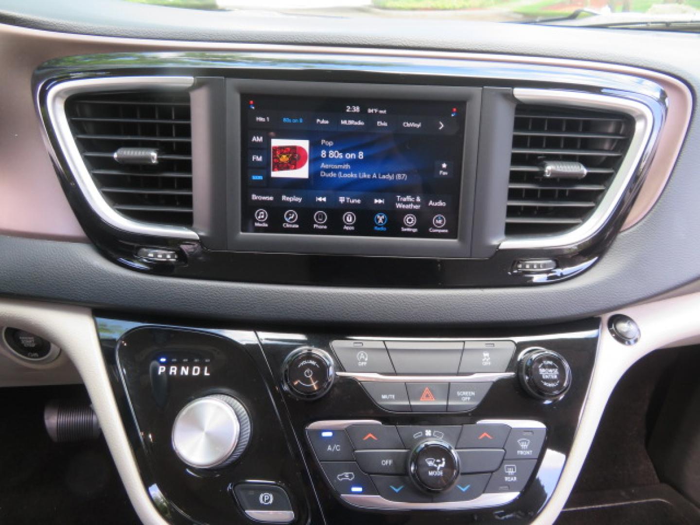 2021 Chrysler Voyager LXI (2C4RC1DG8MR) with an 3.6L V6 DOHC 24V engine, 9A transmission, located at 4301 Oak Circle #19, Boca Raton, FL, 33431, (954) 561-2499, 26.388472, -80.084045 - Photo#55