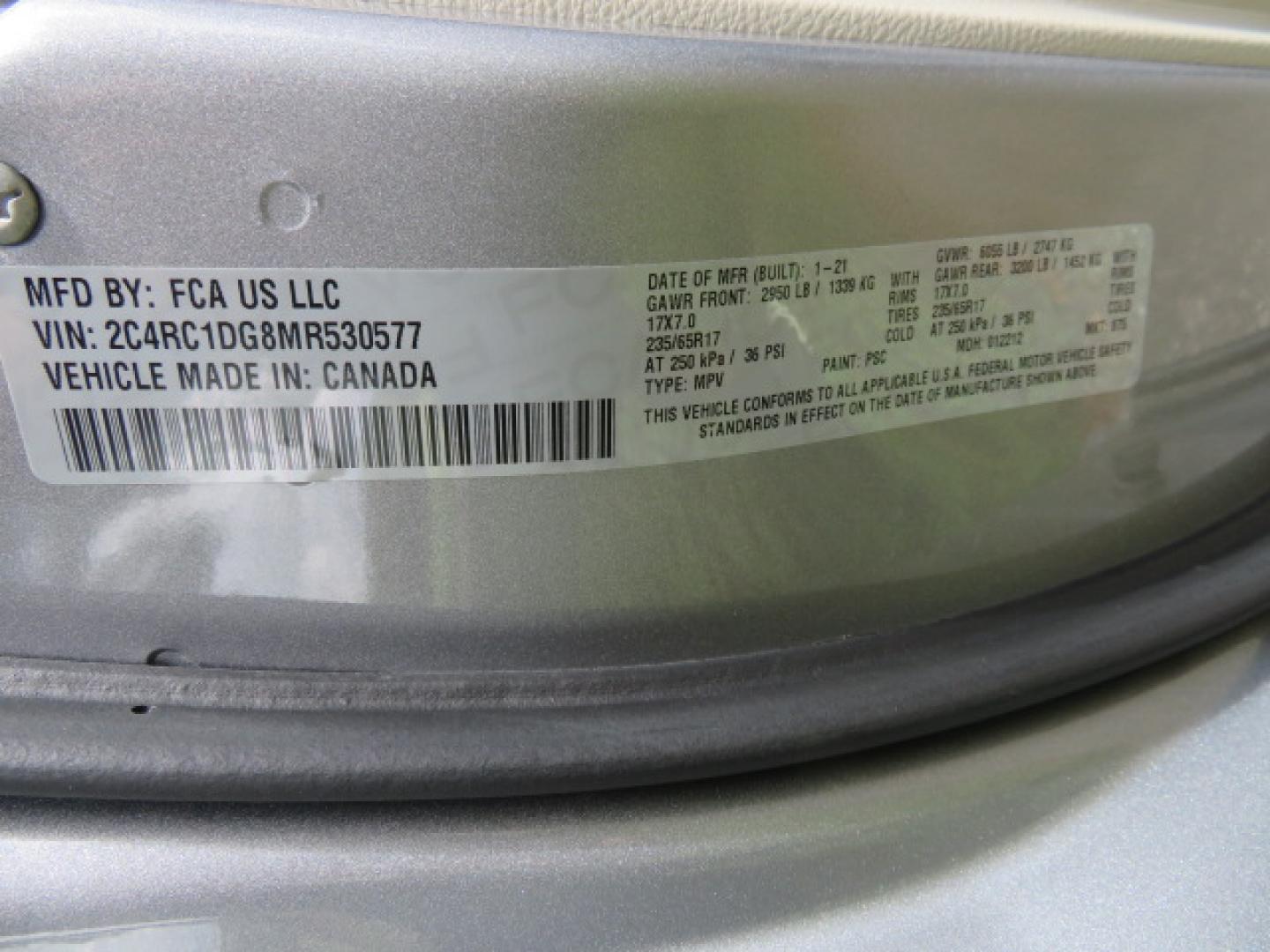 2021 Chrysler Voyager LXI (2C4RC1DG8MR) with an 3.6L V6 DOHC 24V engine, 9A transmission, located at 4301 Oak Circle #19, Boca Raton, FL, 33431, (954) 561-2499, 26.388472, -80.084045 - Photo#67