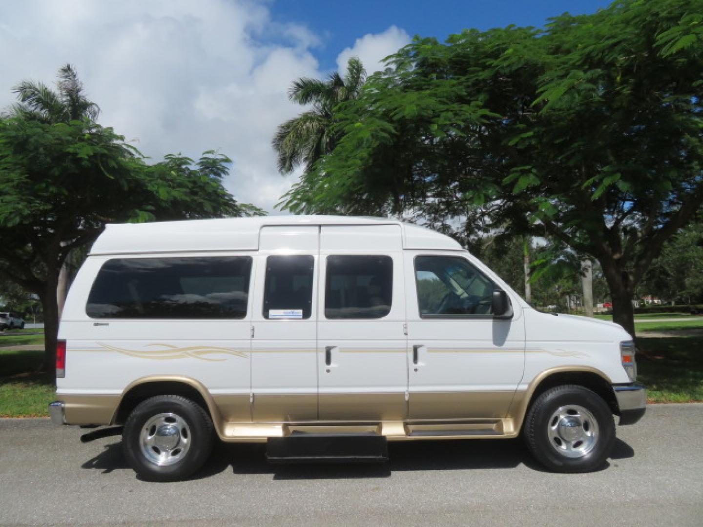 2014 White /Tan Ford E-Series Van E-150 (1FTNE1EL8ED) with an 5.4L V8 SOHC 16V FFV engine, 4-Speed Automatic transmission, located at 4301 Oak Circle #19, Boca Raton, FL, 33431, (954) 561-2499, 26.388472, -80.084045 - 2014 Ford E-Series Van E-150 Handicap Wheelchair Conversion Van 38K Original Miles Gorgeous Power Doors Transfer Seat Braun UVL - Photo#6
