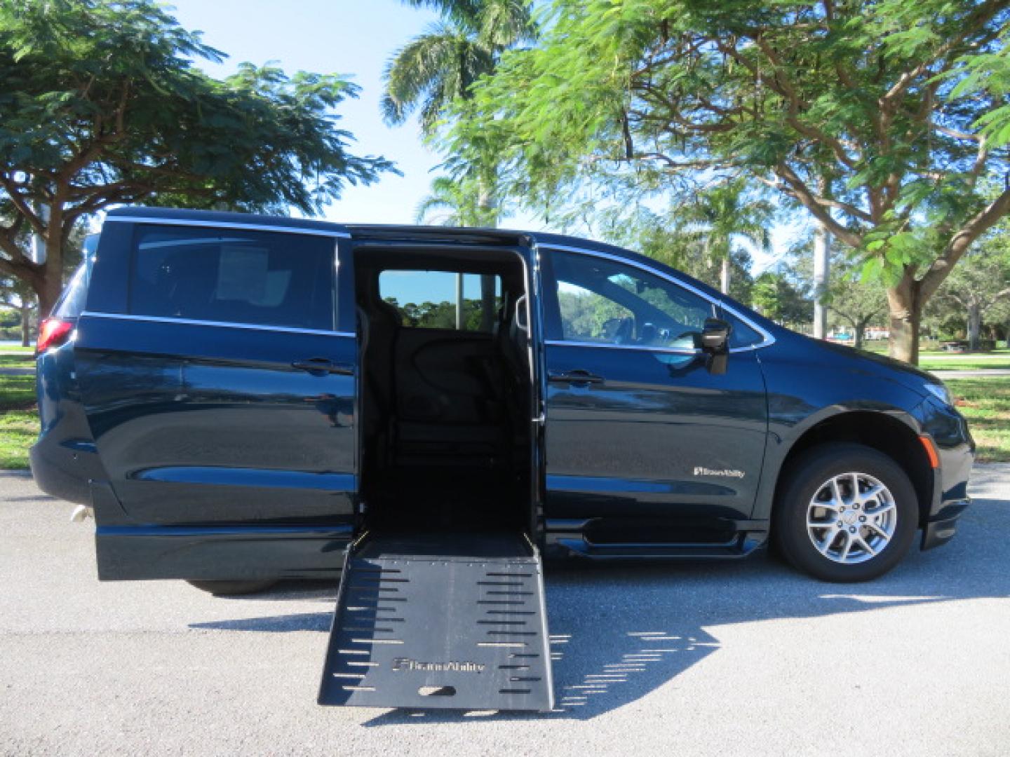 2025 Dark Blue /Black Chrysler Pacifica Select (2C4RC1BG1SR) with an 3.6L V6 DOHC 24V engine, 9A transmission, located at 4301 Oak Circle #19, Boca Raton, FL, 33431, (954) 561-2499, 26.388472, -80.084045 - 2025 CHRYSLER PACIFICA SELECT BRAUNABILITY XT HANDICAP WHEELCHAIR CONVERSION Brand New Van with a 6 Way Driver's Transfer Seat Installed. Fully Loaded. Priced way below MSRP! This is a steal! Please Call or Text us at 954-561-2499. ? Brand New BraunAbility Pacifica XT Priced to Move! ? Stop sett - Photo#50