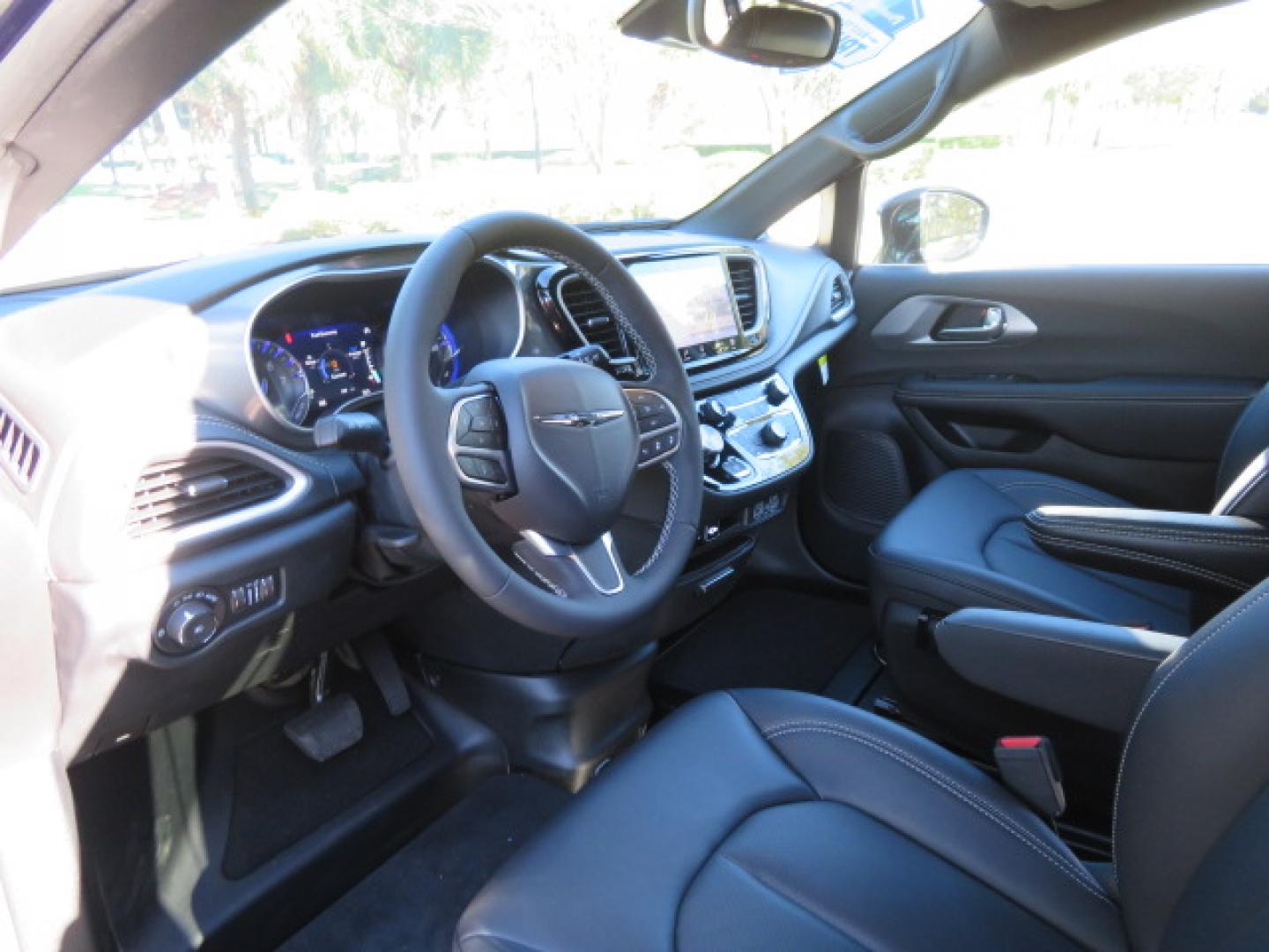 2025 Dark Blue /Black Chrysler Pacifica Select (2C4RC1BG1SR) with an 3.6L V6 DOHC 24V engine, 9A transmission, located at 4301 Oak Circle #19, Boca Raton, FL, 33431, (954) 561-2499, 26.388472, -80.084045 - 2025 CHRYSLER PACIFICA SELECT BRAUNABILITY XT HANDICAP WHEELCHAIR CONVERSION Brand New Van with a 6 Way Driver's Transfer Seat Installed. Fully Loaded. Priced way below MSRP! This is a steal! Please Call or Text us at 954-561-2499. ? Brand New BraunAbility Pacifica XT Priced to Move! ? Stop sett - Photo#88