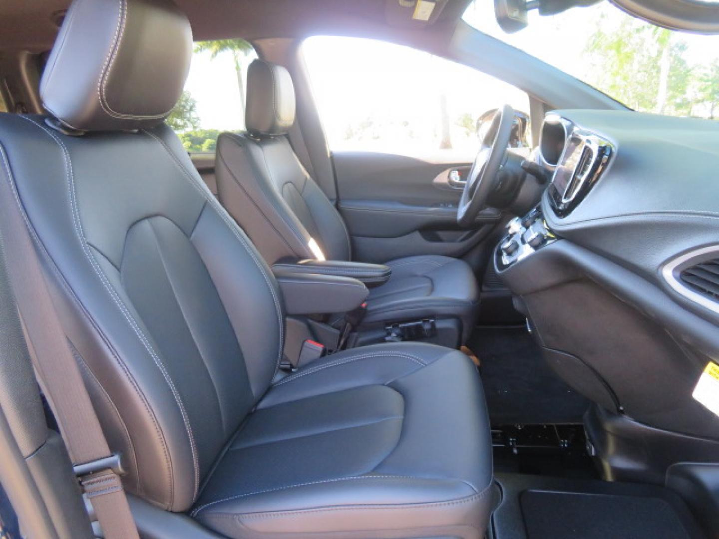 2025 Dark Blue /Black Chrysler Pacifica Select (2C4RC1BG1SR) with an 3.6L V6 DOHC 24V engine, 9A transmission, located at 4301 Oak Circle #19, Boca Raton, FL, 33431, (954) 561-2499, 26.388472, -80.084045 - 2025 CHRYSLER PACIFICA SELECT BRAUNABILITY XT HANDICAP WHEELCHAIR CONVERSION Brand New Van with a 6 Way Driver's Transfer Seat Installed. Fully Loaded. Priced way below MSRP! This is a steal! Please Call or Text us at 954-561-2499. ? Brand New BraunAbility Pacifica XT Priced to Move! ? Stop sett - Photo#91