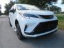 2023 White /Black Toyota Sienna XSE 7-Passenger (5TDXRKEC9PS) with an 2.5L L4 DOHC 16V HYBRID engine, CVT transmission, located at 4301 Oak Circle #19, Boca Raton, FL, 33431, (954) 561-2499, 26.388472, -80.084045 - Photo#9