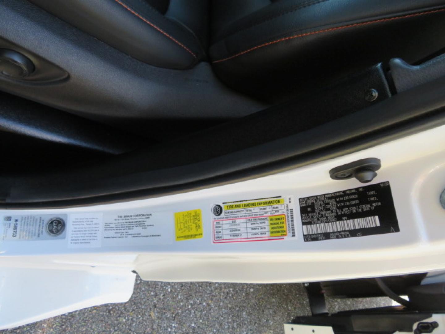 2023 White /Black Toyota Sienna XSE 7-Passenger (5TDXRKEC9PS) with an 2.5L L4 DOHC 16V HYBRID engine, CVT transmission, located at 4301 Oak Circle #19, Boca Raton, FL, 33431, (954) 561-2499, 26.388472, -80.084045 - Photo#63