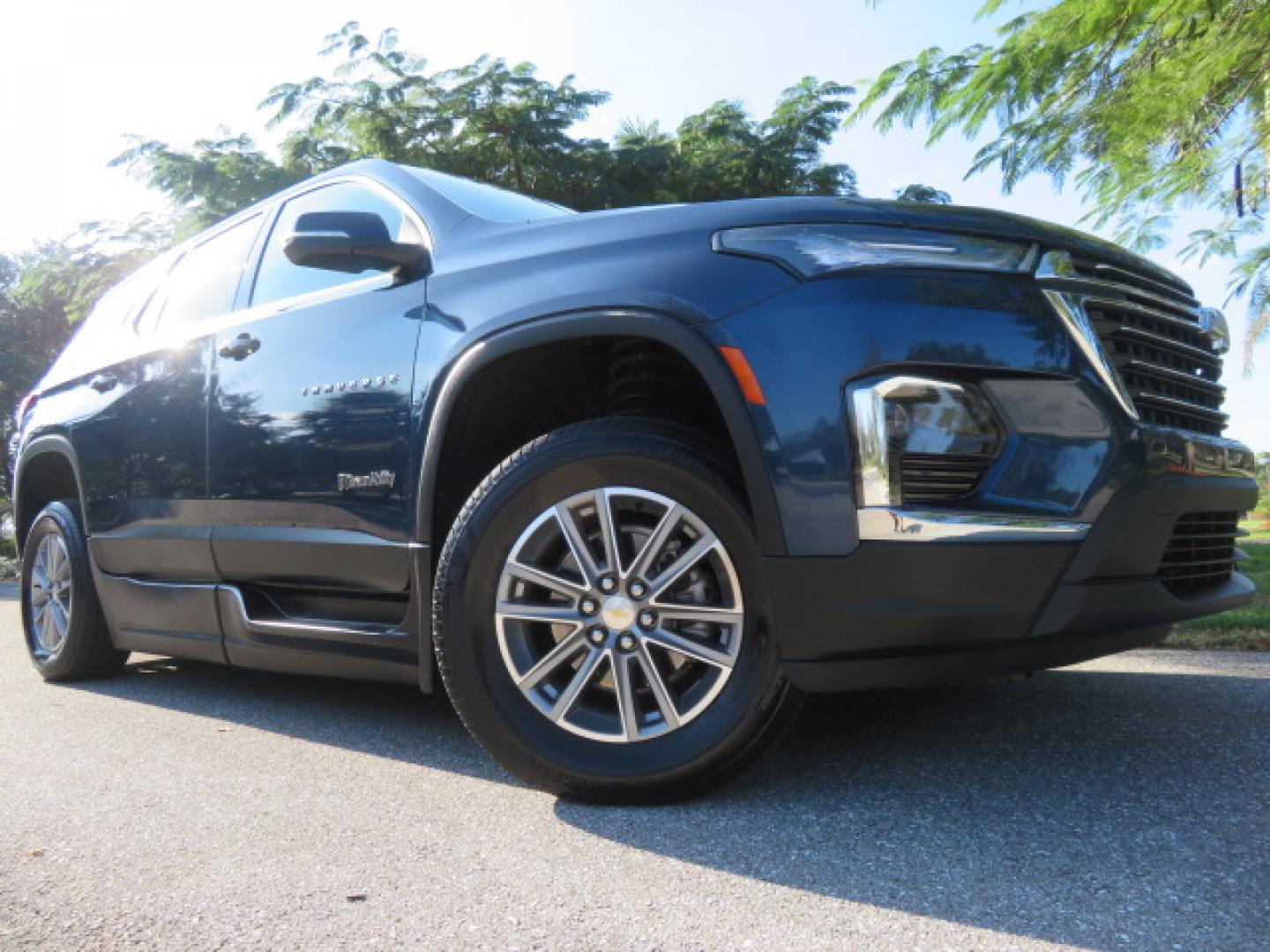 2023 Northsky Blue /Black Chevrolet Traverse LT Cloth FWD (1GNERGKWXPJ) with an 3.6L V6 DOHC 24V engine, 9A transmission, located at 4301 Oak Circle #19, Boca Raton, FL, 33431, (954) 561-2499, 26.388472, -80.084045 - ? FOR SALE: 2023 Chevy Traverse – BraunAbility Wheelchair Conversion ? Supreme Motors and Mobility Experience premium accessibility with this like-new mobility SUV featuring only 5,000 original miles! ? Vehicle Highlights: 2023 Chevrolet Traverse BraunAbility Power Side-Entry In-Floor - Photo#3