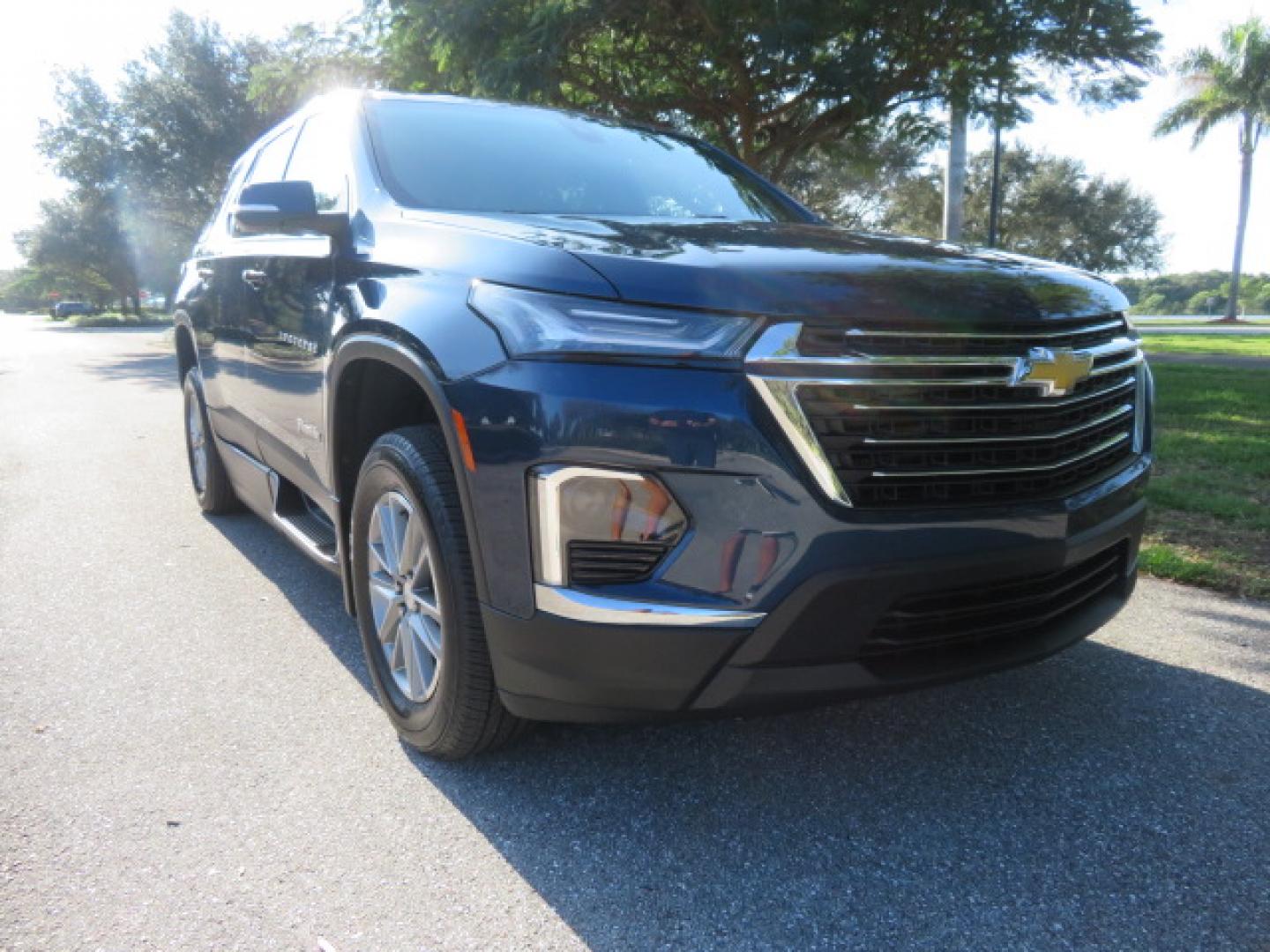 2023 Northsky Blue /Black Chevrolet Traverse LT Cloth FWD (1GNERGKWXPJ) with an 3.6L V6 DOHC 24V engine, 9A transmission, located at 4301 Oak Circle #19, Boca Raton, FL, 33431, (954) 561-2499, 26.388472, -80.084045 - ? FOR SALE: 2023 Chevy Traverse – BraunAbility Wheelchair Conversion ? Supreme Motors and Mobility Experience premium accessibility with this like-new mobility SUV featuring only 5,000 original miles! ? Vehicle Highlights: 2023 Chevrolet Traverse BraunAbility Power Side-Entry In-Floor - Photo#8