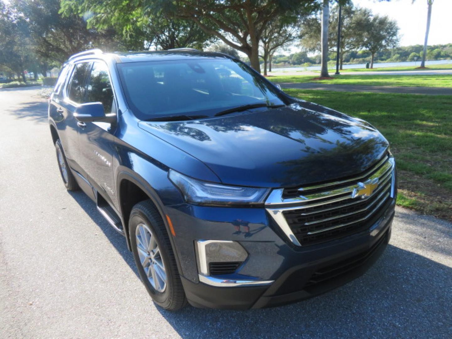 2023 Northsky Blue /Black Chevrolet Traverse LT Cloth FWD (1GNERGKWXPJ) with an 3.6L V6 DOHC 24V engine, 9A transmission, located at 4301 Oak Circle #19, Boca Raton, FL, 33431, (954) 561-2499, 26.388472, -80.084045 - ? FOR SALE: 2023 Chevy Traverse – BraunAbility Wheelchair Conversion ? Supreme Motors and Mobility Experience premium accessibility with this like-new mobility SUV featuring only 5,000 original miles! ? Vehicle Highlights: 2023 Chevrolet Traverse BraunAbility Power Side-Entry In-Floor - Photo#17