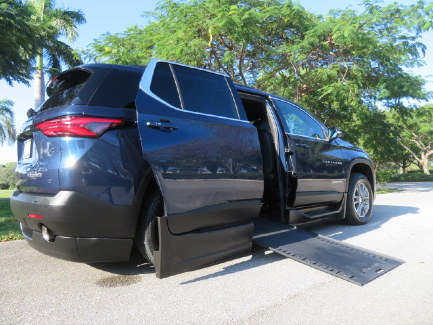 2023 Northsky Blue /Black Chevrolet Traverse LT Cloth FWD (1GNERGKWXPJ) with an 3.6L V6 DOHC 24V engine, 9A transmission, located at 4301 Oak Circle #19, Boca Raton, FL, 33431, (954) 561-2499, 26.388472, -80.084045 - ? FOR SALE: 2023 Chevy Traverse – BraunAbility Wheelchair Conversion ? Supreme Motors and Mobility Experience premium accessibility with this like-new mobility SUV featuring only 5,000 original miles! ? Vehicle Highlights: 2023 Chevrolet Traverse BraunAbility Power Side-Entry In-Floor - Photo#2