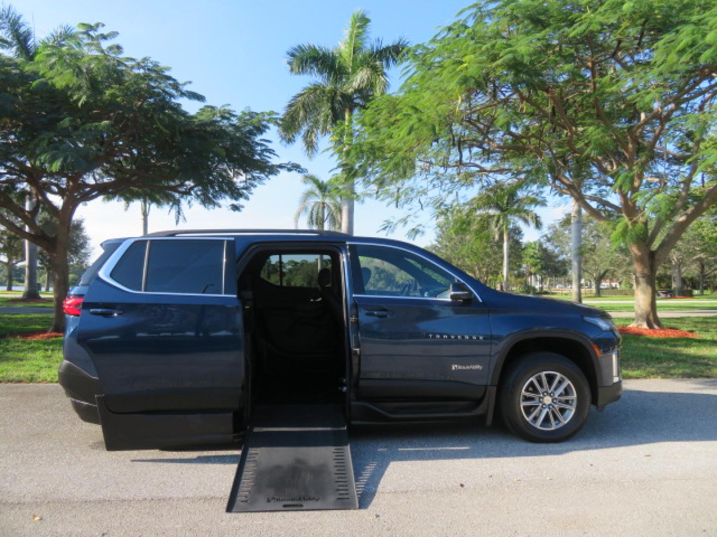 2023 Northsky Blue /Black Chevrolet Traverse LT Cloth FWD (1GNERGKWXPJ) with an 3.6L V6 DOHC 24V engine, 9A transmission, located at 4301 Oak Circle #19, Boca Raton, FL, 33431, (954) 561-2499, 26.388472, -80.084045 - ? FOR SALE: 2023 Chevy Traverse – BraunAbility Wheelchair Conversion ? Supreme Motors and Mobility Experience premium accessibility with this like-new mobility SUV featuring only 5,000 original miles! ? Vehicle Highlights: 2023 Chevrolet Traverse BraunAbility Power Side-Entry In-Floor - Photo#1