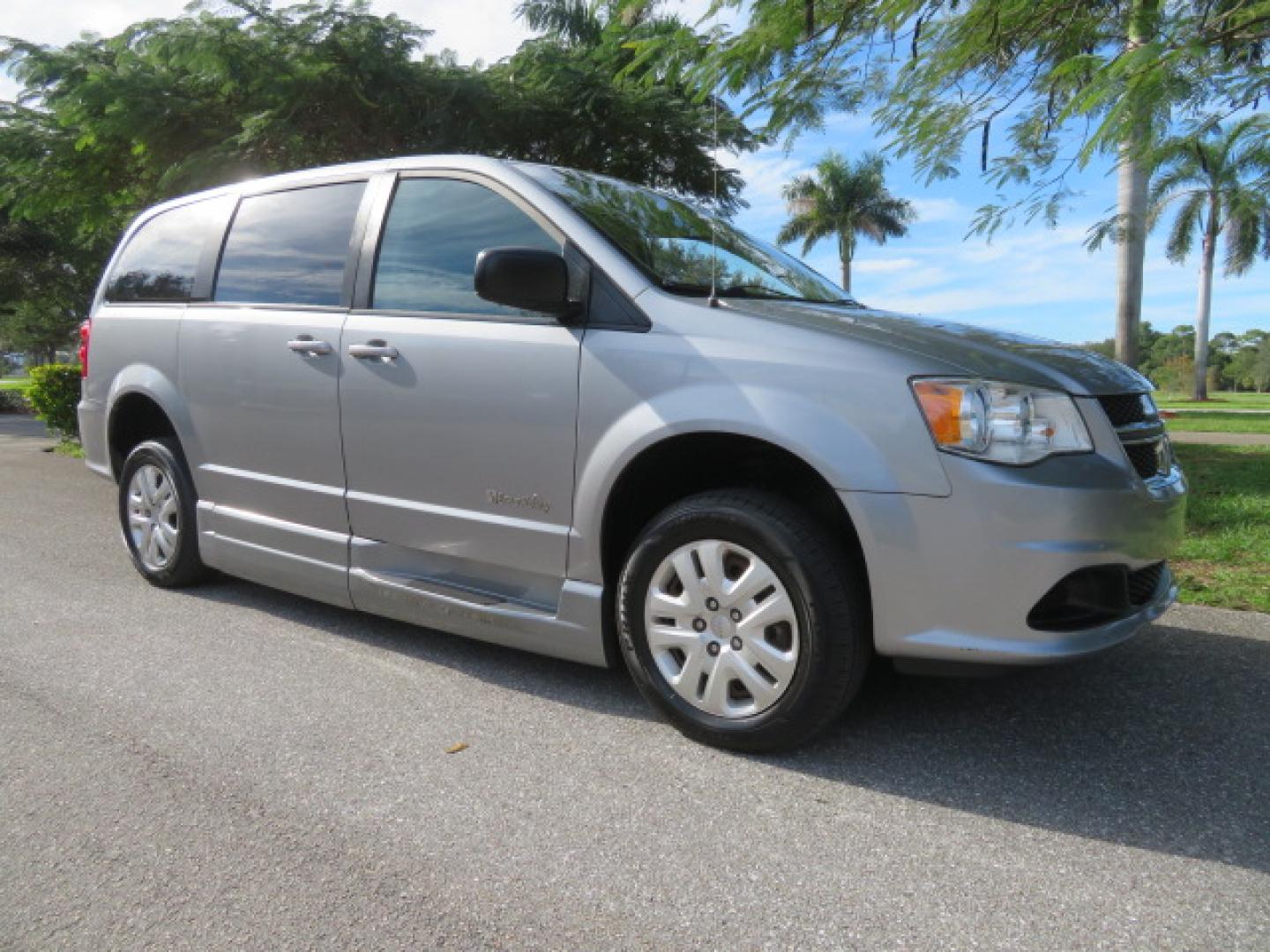 2018 Silver /Black Dodge Grand Caravan SE Plus (2C7WDGBG1JR) with an 3.6L V6 DOHC 24V engine, 6A transmission, located at 4301 Oak Circle #19, Boca Raton, FL, 33431, (954) 561-2499, 26.388472, -80.084045 - ? Supreme Motors and Mobility ? 2018 Dodge Grand Caravan SE – BraunAbility Entervan Conversion Upgrade your independence with this beautifully equipped 2018 Dodge Grand Caravan SE, featuring a BraunAbility Entervan Power Side-Entry Foldout Ramp Conversion. This van has been fully serviced, inc - Photo#7