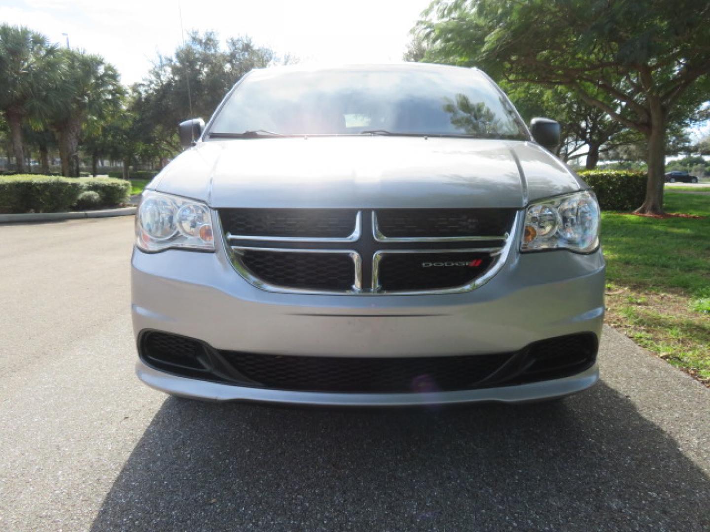 2018 Silver /Black Dodge Grand Caravan SE Plus (2C7WDGBG1JR) with an 3.6L V6 DOHC 24V engine, 6A transmission, located at 4301 Oak Circle #19, Boca Raton, FL, 33431, (954) 561-2499, 26.388472, -80.084045 - ? Supreme Motors and Mobility ? 2018 Dodge Grand Caravan SE – BraunAbility Entervan Conversion Upgrade your independence with this beautifully equipped 2018 Dodge Grand Caravan SE, featuring a BraunAbility Entervan Power Side-Entry Foldout Ramp Conversion. This van has been fully serviced, inc - Photo#9