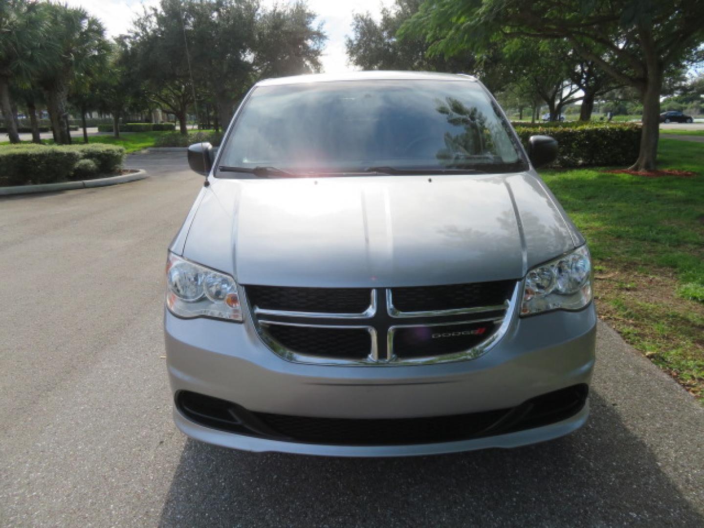 2018 Silver /Black Dodge Grand Caravan SE Plus (2C7WDGBG1JR) with an 3.6L V6 DOHC 24V engine, 6A transmission, located at 4301 Oak Circle #19, Boca Raton, FL, 33431, (954) 561-2499, 26.388472, -80.084045 - ? Supreme Motors and Mobility ? 2018 Dodge Grand Caravan SE – BraunAbility Entervan Conversion Upgrade your independence with this beautifully equipped 2018 Dodge Grand Caravan SE, featuring a BraunAbility Entervan Power Side-Entry Foldout Ramp Conversion. This van has been fully serviced, inc - Photo#18