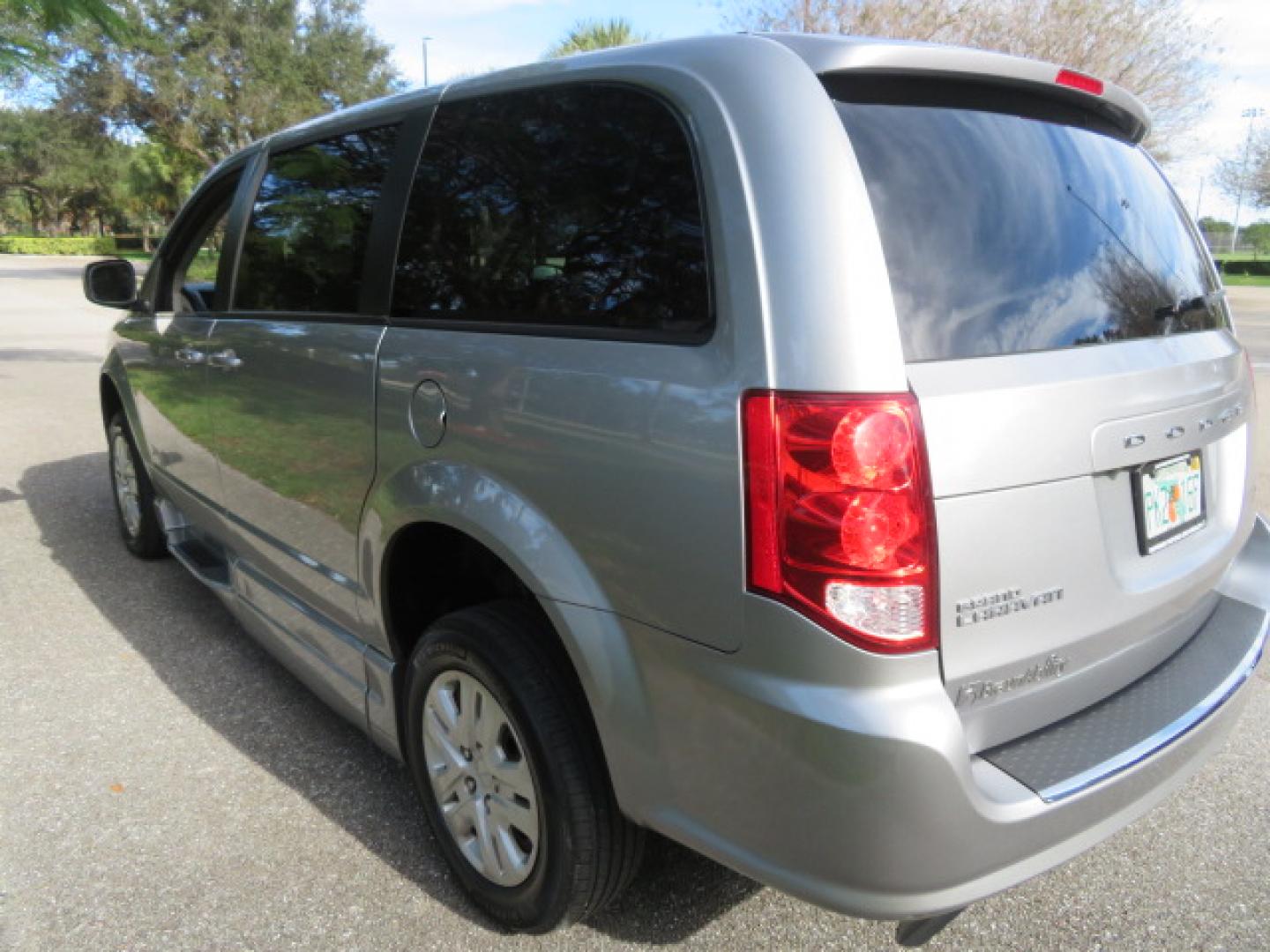 2018 Silver /Black Dodge Grand Caravan SE Plus (2C7WDGBG1JR) with an 3.6L V6 DOHC 24V engine, 6A transmission, located at 4301 Oak Circle #19, Boca Raton, FL, 33431, (954) 561-2499, 26.388472, -80.084045 - ? Supreme Motors and Mobility ? 2018 Dodge Grand Caravan SE – BraunAbility Entervan Conversion Upgrade your independence with this beautifully equipped 2018 Dodge Grand Caravan SE, featuring a BraunAbility Entervan Power Side-Entry Foldout Ramp Conversion. This van has been fully serviced, inc - Photo#29