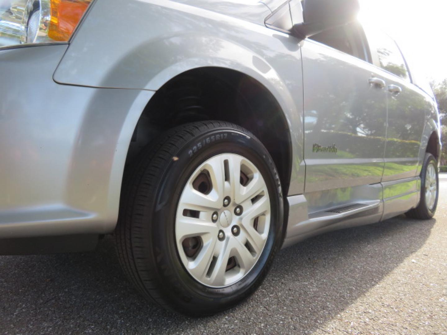 2018 Silver /Black Dodge Grand Caravan SE Plus (2C7WDGBG1JR) with an 3.6L V6 DOHC 24V engine, 6A transmission, located at 4301 Oak Circle #19, Boca Raton, FL, 33431, (954) 561-2499, 26.388472, -80.084045 - ? Supreme Motors and Mobility ? 2018 Dodge Grand Caravan SE – BraunAbility Entervan Conversion Upgrade your independence with this beautifully equipped 2018 Dodge Grand Caravan SE, featuring a BraunAbility Entervan Power Side-Entry Foldout Ramp Conversion. This van has been fully serviced, inc - Photo#30