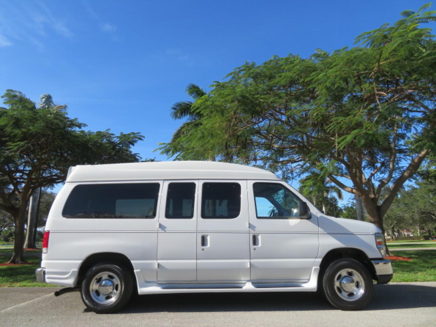 2013 White /Gray Ford E-Series Van E-150 (1FTNE1EL8DD) with an 5.4L V8 SOHC 16V FFV engine, 4-Speed Automatic transmission, located at 4301 Oak Circle #19, Boca Raton, FL, 33431, (954) 561-2499, 26.388472, -80.084045 - You are looking at a Gorgeous 2013 Ford Econoline High Top Rear Entry High Top Handicap Wheelchair Conversion van Tuscany VMI with 35K Original Miles, Ricon S Series 600LB Power Rear Entry Wheelchair Lift, , Q Straint Tie Downs Included, Room for 2 Wheelchairs, Hard Rubber Flooring, Window Shades, A - Photo#8