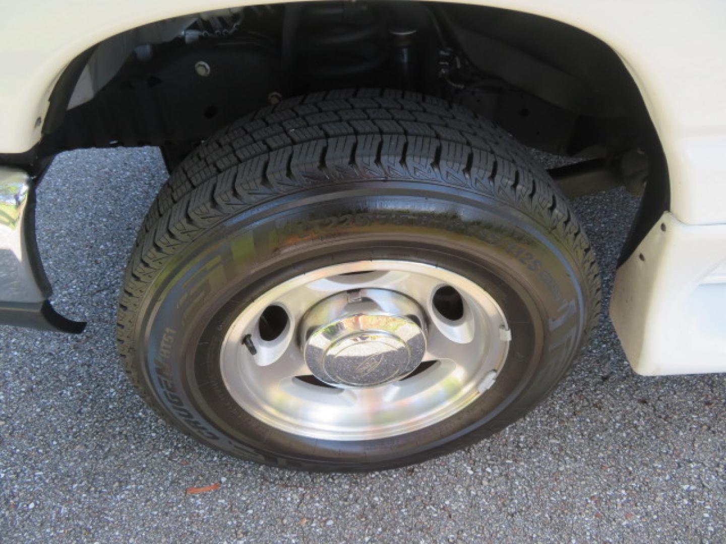 2013 White /Gray Ford E-Series Van E-150 (1FTNE1EL8DD) with an 5.4L V8 SOHC 16V FFV engine, 4-Speed Automatic transmission, located at 4301 Oak Circle #19, Boca Raton, FL, 33431, (954) 561-2499, 26.388472, -80.084045 - You are looking at a Gorgeous 2013 Ford Econoline High Top Rear Entry High Top Handicap Wheelchair Conversion van Tuscany VMI with 35K Original Miles, Ricon S Series 600LB Power Rear Entry Wheelchair Lift, , Q Straint Tie Downs Included, Room for 2 Wheelchairs, Hard Rubber Flooring, Window Shades, A - Photo#35