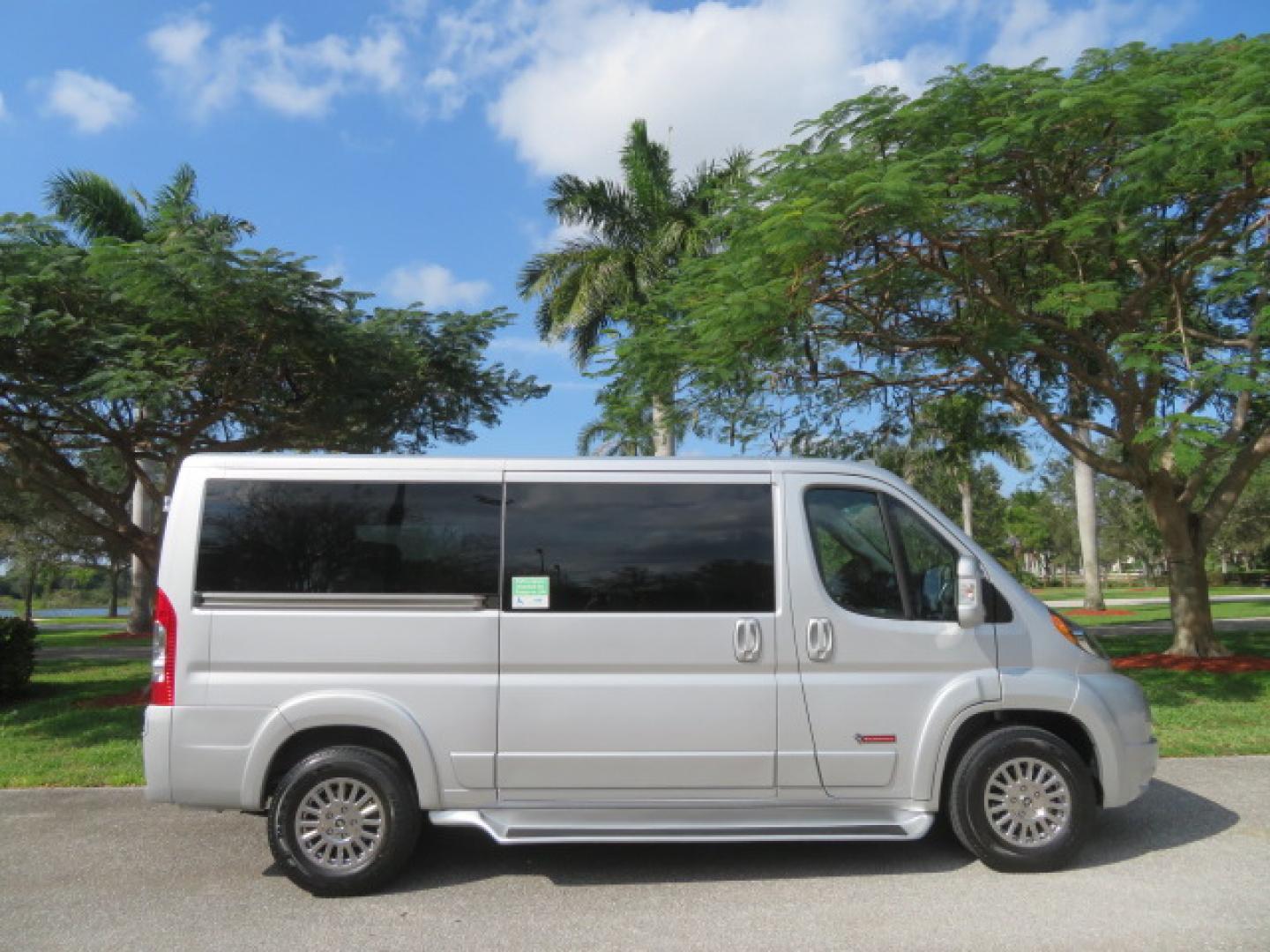 2022 Silver /Greay RAM Promaster 1500 Low Roof 136-in. WB (3C6LRVAG2NE) with an 3.6L V6 engine, 6A transmission, located at 4301 Oak Circle #19, Boca Raton, FL, 33431, (954) 561-2499, 26.388472, -80.084045 - You are looking at a Gorgeous 2022 Ram Promaster Tempest X Handicap Wheelchair Conversion Van with 12K Original Miles, Lowered Floor, Dual Side Entry Doors, Brand New 2025 750lb Braunability Wheelchair Lift, 4 Passenger Rear Power Bench Seat/Bed, Rear Sunroof, Tie Down Pods, Extra Belt, Heated Front - Photo#5