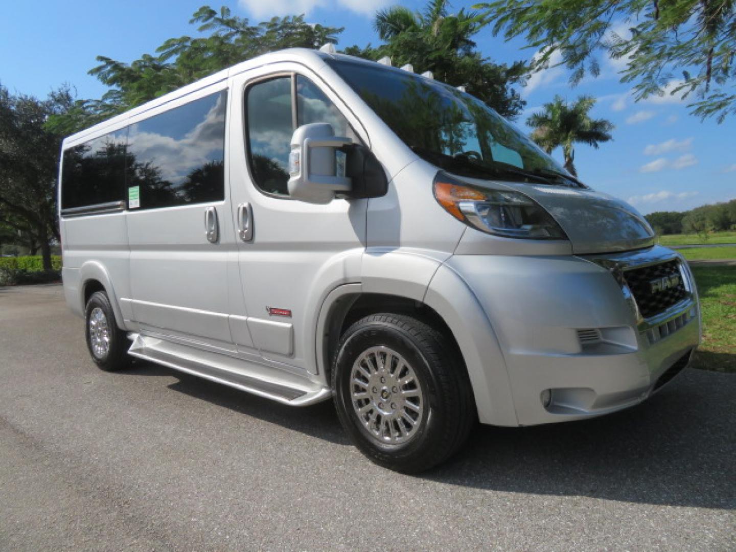 2022 Silver /Greay RAM Promaster 1500 Low Roof 136-in. WB (3C6LRVAG2NE) with an 3.6L V6 engine, 6A transmission, located at 4301 Oak Circle #19, Boca Raton, FL, 33431, (954) 561-2499, 26.388472, -80.084045 - You are looking at a Gorgeous 2022 Ram Promaster Tempest X Handicap Wheelchair Conversion Van with 12K Original Miles, Lowered Floor, Dual Side Entry Doors, Brand New 2025 750lb Braunability Wheelchair Lift, 4 Passenger Rear Power Bench Seat/Bed, Rear Sunroof, Tie Down Pods, Extra Belt, Heated Front - Photo#9