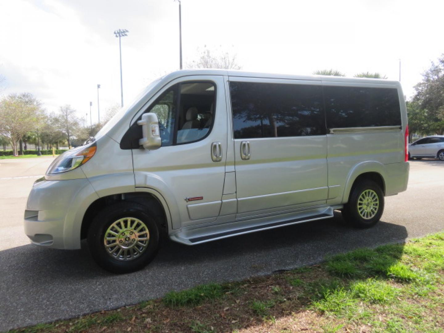 2022 Silver /Greay RAM Promaster 1500 Low Roof 136-in. WB (3C6LRVAG2NE) with an 3.6L V6 engine, 6A transmission, located at 4301 Oak Circle #19, Boca Raton, FL, 33431, (954) 561-2499, 26.388472, -80.084045 - You are looking at a Gorgeous 2022 Ram Promaster Tempest X Handicap Wheelchair Conversion Van with 12K Original Miles, Lowered Floor, Dual Side Entry Doors, Brand New 2025 750lb Braunability Wheelchair Lift, 4 Passenger Rear Power Bench Seat/Bed, Rear Sunroof, Tie Down Pods, Extra Belt, Heated Front - Photo#13