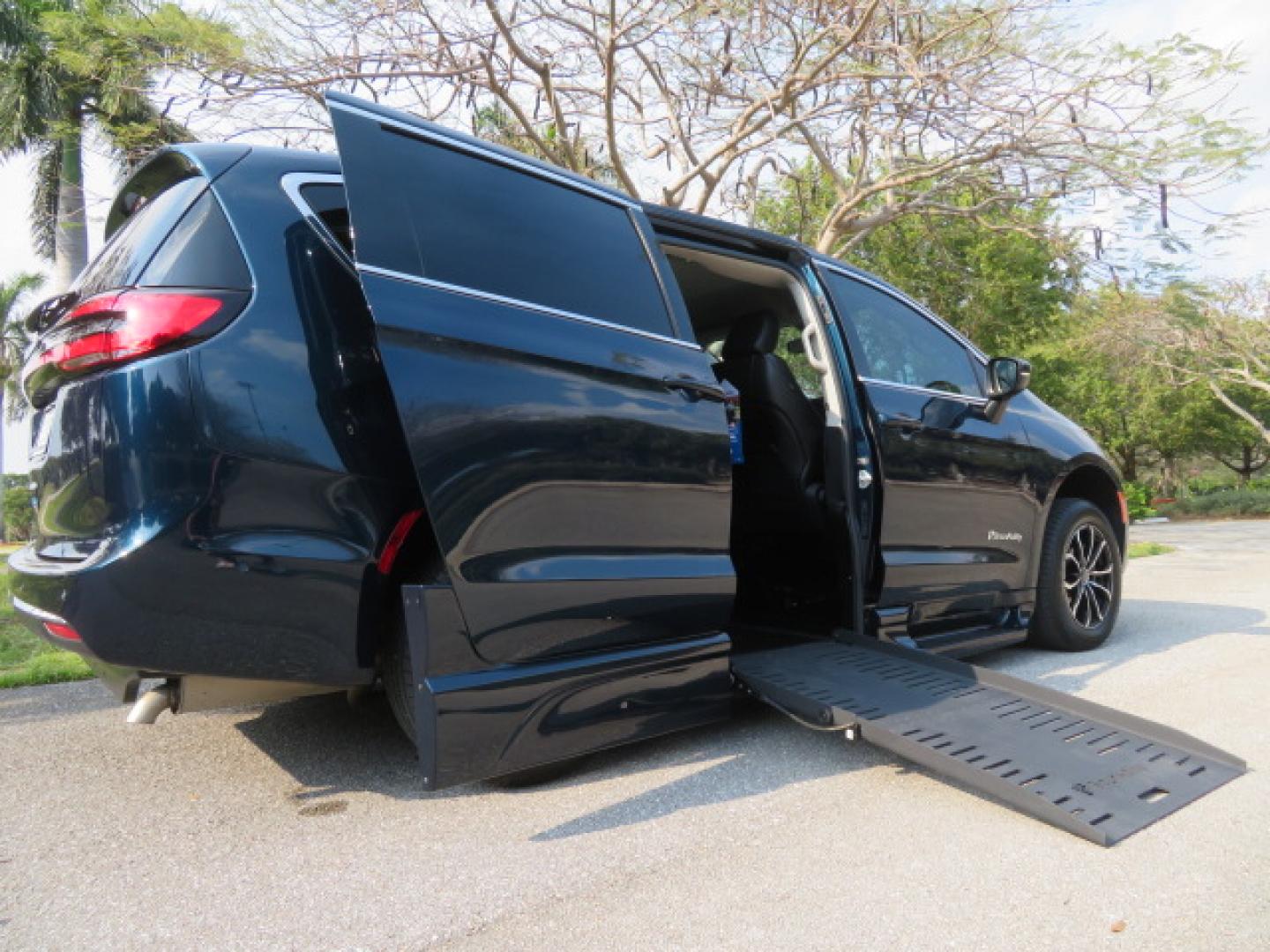 2023 Dark Blue /Black Chrysler Pacifica Touring-L (2C4RC1BG4PR) with an 3.6L V6 DOHC 24V engine, 9A transmission, located at 4301 Oak Circle #19, Boca Raton, FL, 33431, (954) 561-2499, 26.388472, -80.084045 - You are looking at a Gorgeous Blue Fathom Pearl 2023 Chrysler Pacifica Touring L Braunability Power Foldout XT Conversion Handicap Wheelchair Conversion Van with 5K Miles, Driver's Transfer Seat, and fully loaded with the following options: Adaptive Cruise Control with Stop and Go Blind–Spot, and - Photo#31