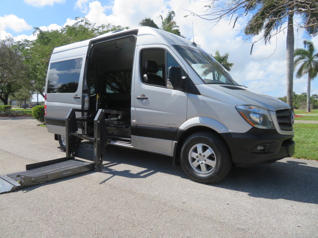 photo of 2016 Mercedes-Benz Sprinter 2500 Passenger Van 144-in. WB