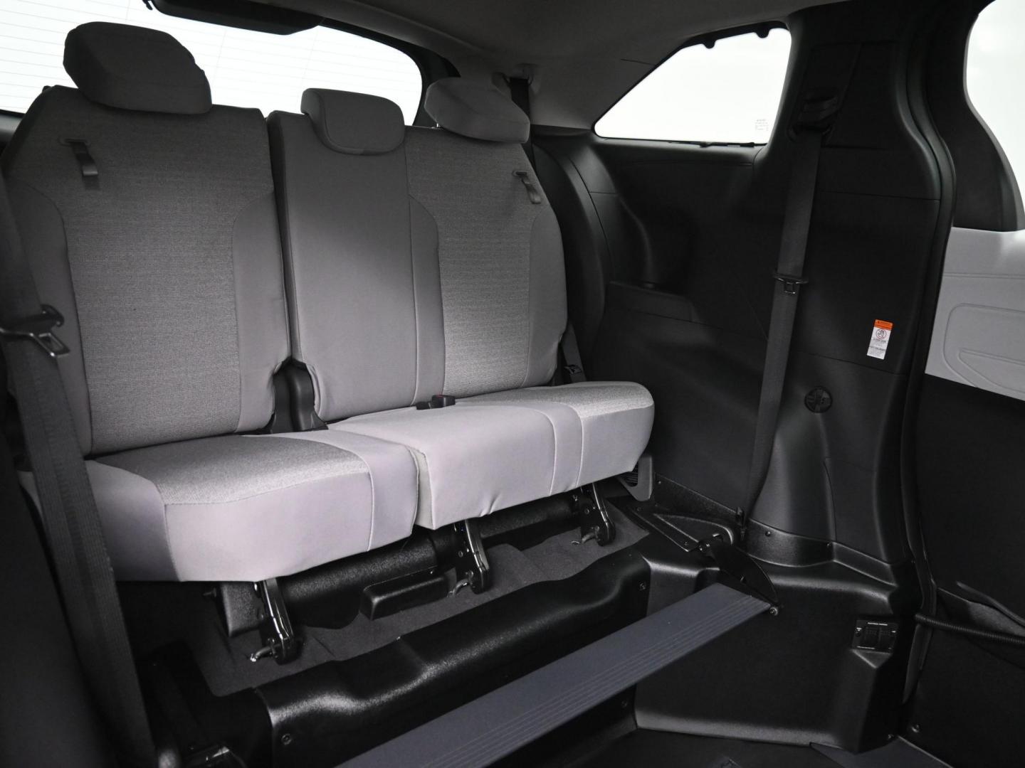 2026 White /Gray Toyota Sienna LE 8-Passenger (5TDKRKEC9TS) with an 2.5L L4 DOHC 16V HYBRID engine, CVT transmission, located at 4301 Oak Circle #19, Boca Raton, FL, 33431, (954) 561-2499, 26.388472, -80.084045 - Brand New 2026 Toyota Sienna LE Braunability Handicap Wheelchair Conversion Braunability XT Conversion Power Foldout Ramp Fully Loaded! Ask about our Dealer Rebate Programs! 954-561-2499. ?? JUST ARRIVED | BRAND NEW 2026 TOYOTA SIENNA LE ?? BraunAbility XT Power Wheelchair Conversion Experience u - Photo#9