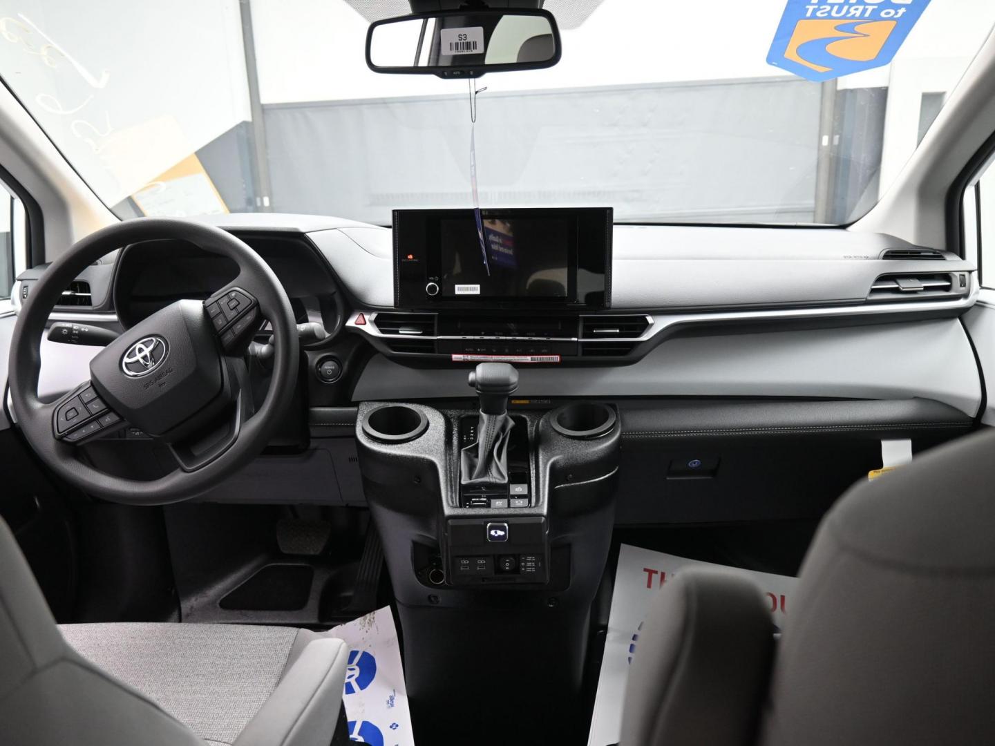 2026 White /Gray Toyota Sienna LE 8-Passenger (5TDKRKEC9TS) with an 2.5L L4 DOHC 16V HYBRID engine, CVT transmission, located at 4301 Oak Circle #19, Boca Raton, FL, 33431, (954) 561-2499, 26.388472, -80.084045 - Brand New 2026 Toyota Sienna LE Braunability Handicap Wheelchair Conversion Braunability XT Conversion Power Foldout Ramp Fully Loaded! Ask about our Dealer Rebate Programs! 954-561-2499. ?? JUST ARRIVED | BRAND NEW 2026 TOYOTA SIENNA LE ?? BraunAbility XT Power Wheelchair Conversion Experience u - Photo#12