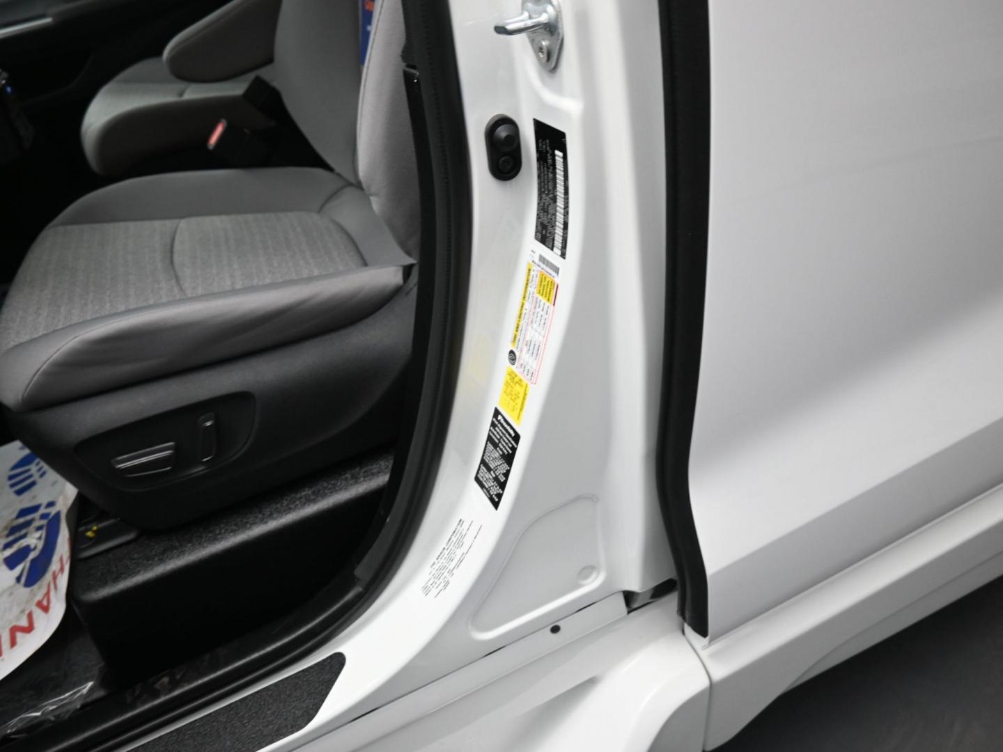 2026 White /Gray Toyota Sienna LE 8-Passenger (5TDKRKEC9TS) with an 2.5L L4 DOHC 16V HYBRID engine, CVT transmission, located at 4301 Oak Circle #19, Boca Raton, FL, 33431, (954) 561-2499, 26.388472, -80.084045 - Brand New 2026 Toyota Sienna LE Braunability Handicap Wheelchair Conversion Braunability XT Conversion Power Foldout Ramp Fully Loaded! Ask about our Dealer Rebate Programs! 954-561-2499. ?? JUST ARRIVED | BRAND NEW 2026 TOYOTA SIENNA LE ?? BraunAbility XT Power Wheelchair Conversion Experience u - Photo#16