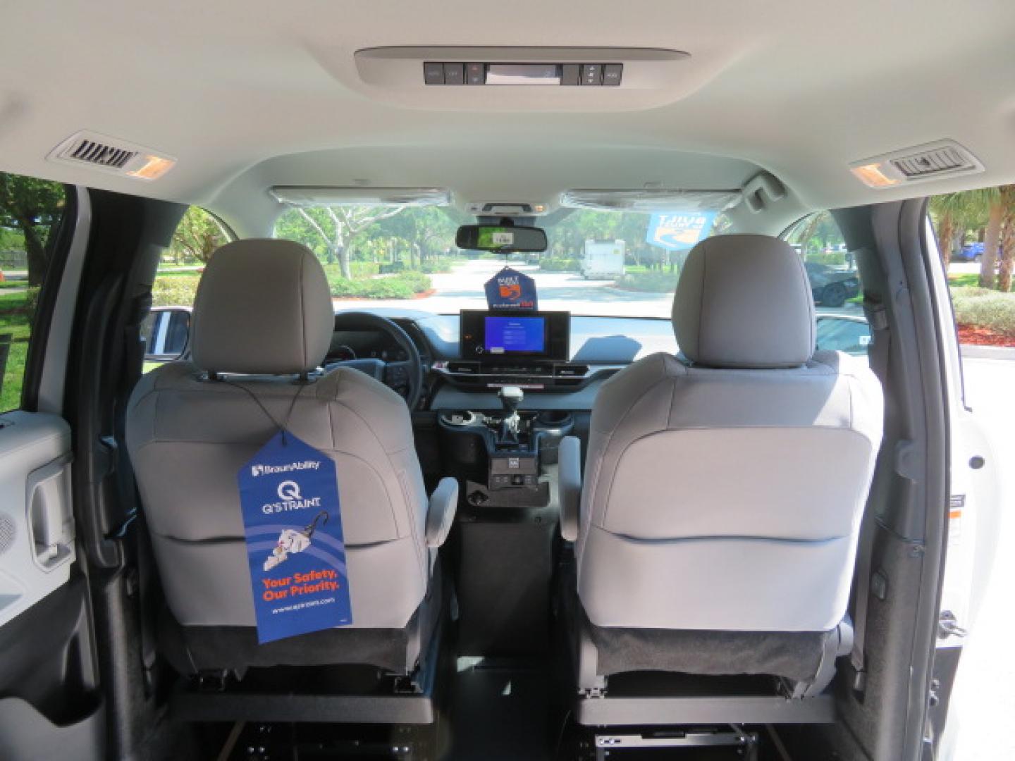 2026 White /Gray Toyota Sienna LE 8-Passenger (5TDKRKEC9TS) with an 2.5L L4 DOHC 16V HYBRID engine, CVT transmission, located at 4301 Oak Circle #19, Boca Raton, FL, 33431, (954) 561-2499, 26.388472, -80.084045 - Brand New 2026 Toyota Sienna LE Braunability Handicap Wheelchair Conversion Braunability XT Conversion Power Foldout Ramp Fully Loaded! Ask about our Dealer Rebate Programs! 954-561-2499. ?? JUST ARRIVED | BRAND NEW 2026 TOYOTA SIENNA LE ?? BraunAbility XT Power Wheelchair Conversion Experience u - Photo#65