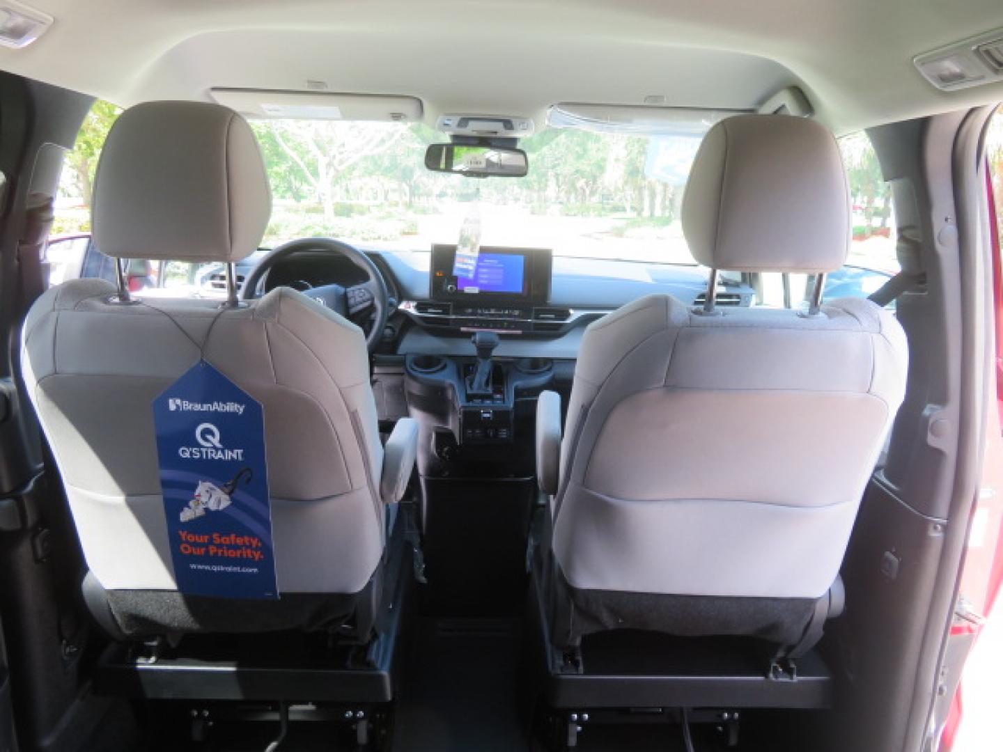 2026 Red /Gray Toyota Sienna LE 8-Passenger (5TDKRKEC7TS) with an 2.5L L4 DOHC 16V HYBRID engine, CVT transmission, located at 4301 Oak Circle #19, Boca Raton, FL, 33431, (954) 561-2499, 26.388472, -80.084045 - Brand New 2026 Toyota Sienna LE Braunability Handicap Wheelchair Conversion Braunability XT Conversion Power Foldout Ramp Fully Loaded! Ask about our Dealer Rebate Programs! 954-561-2499. ?? JUST ARRIVED | BRAND NEW 2026 TOYOTA SIENNA LE ?? BraunAbility XT Power Wheelchair Conversion Experience u - Photo#44