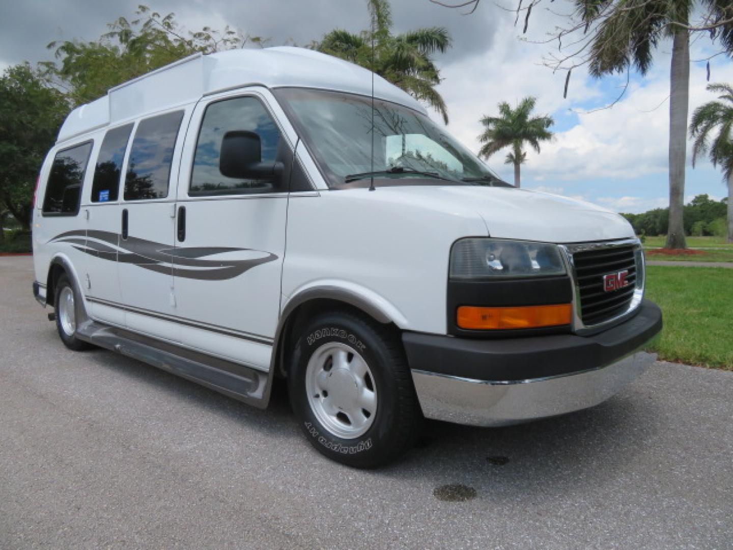 2004 White /Gray GMC Savana G1500 Cargo (1GDFG15T041) with an 5.3L V8 OHV 16V engine, 4-Speed Automatic Overdrive transmission, located at 4301 Oak Circle #19, Boca Raton, FL, 33431, (954) 561-2499, 26.388472, -80.084045 - ?? RARE LOW-MILEAGE 2004 GMC Savana High Top Handicap Wheelchair Van – ONLY 45K Original Miles! ?? Looking for a dependable wheelchair van, handicap accessible van, or mobility conversion van? This 2004 GMC Savana High Top Conversion Van is an exceptional find with just 45,000 original miles and - Photo#9