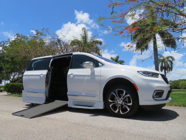 photo of 2022 Chrysler Pacifica Pinnacle Rollx Handicap Wheelchair Conversion Van Rare Pinnacle Edition with 10K Miles