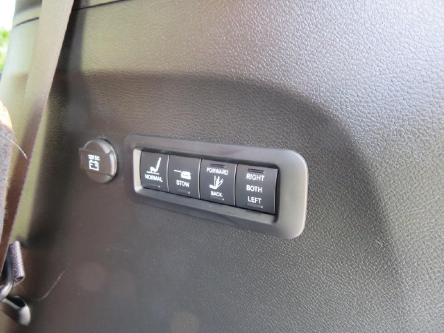 2022 White /Caramel Chrysler Pacifica Pinnacle (2C4RC1PG1NR) with an 3.6L V6 DOHC 24V engine, 9A transmission, located at 4301 Oak Circle #19, Boca Raton, FL, 33431, (954) 561-2499, 26.388472, -80.084045 - ? 2022 Chrysler Pacifica Pinnacle Rollx Handicap Wheelchair Conversion Van – ONLY 10K Original Miles ? ? ULTRA RARE PINNACLE EDITION – THE ULTIMATE LUXURY WHEELCHAIR VAN ? Experience unmatched luxury, accessibility, and innovation with this stunning 2022 Chrysler Pacifica Pinnacle Rollx Handic - Photo#81