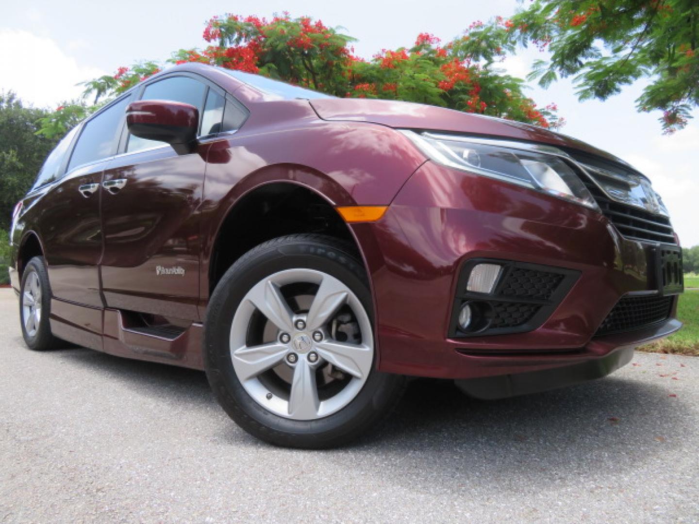 2018 Honda Odyssey EXR (5FNRL6H71JB) with an 3.5L V6 SOHC 24V engine, 6A transmission, located at 4301 Oak Circle #19, Boca Raton, FL, 33431, (954) 561-2499, 26.388472, -80.084045 - ? **2018 Honda Odyssey BraunAbility XI Wheelchair Accessible Van** ? **Quality. Reliability. Accessibility.** Looking for a dependable, low-mileage wheelchair accessible van? This **2018 Honda Odyssey BraunAbility XI** is in **excellent condition inside and out** and is ready for its next owne- Photo#5