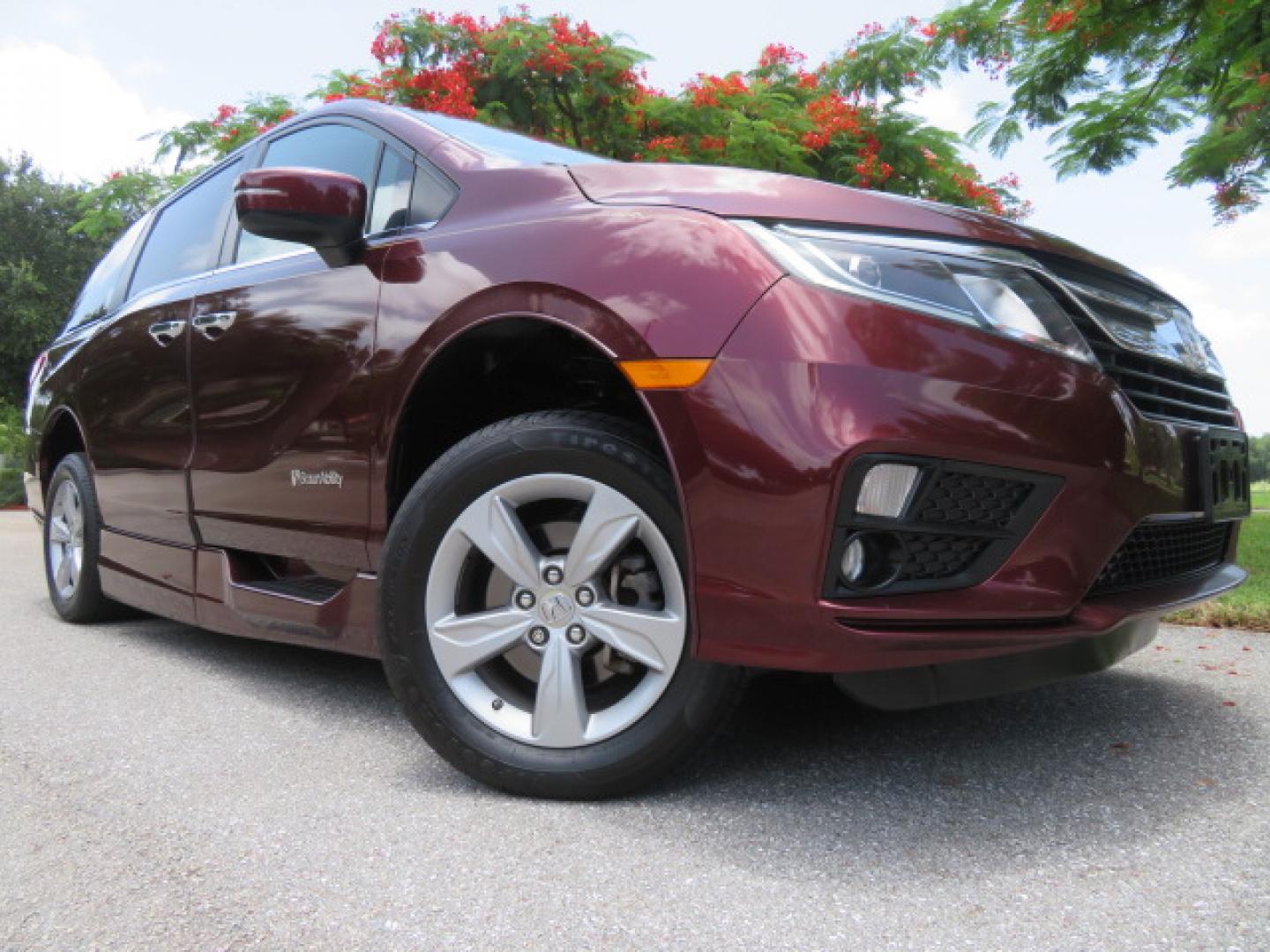 2018 Honda Odyssey EXR (5FNRL6H71JB) with an 3.5L V6 SOHC 24V engine, 6A transmission, located at 4301 Oak Circle #19, Boca Raton, FL, 33431, (954) 561-2499, 26.388472, -80.084045 - ? **2018 Honda Odyssey BraunAbility XI Wheelchair Accessible Van** ? **Quality. Reliability. Accessibility.** Looking for a dependable, low-mileage wheelchair accessible van? This **2018 Honda Odyssey BraunAbility XI** is in **excellent condition inside and out** and is ready for its next owne- Photo#6