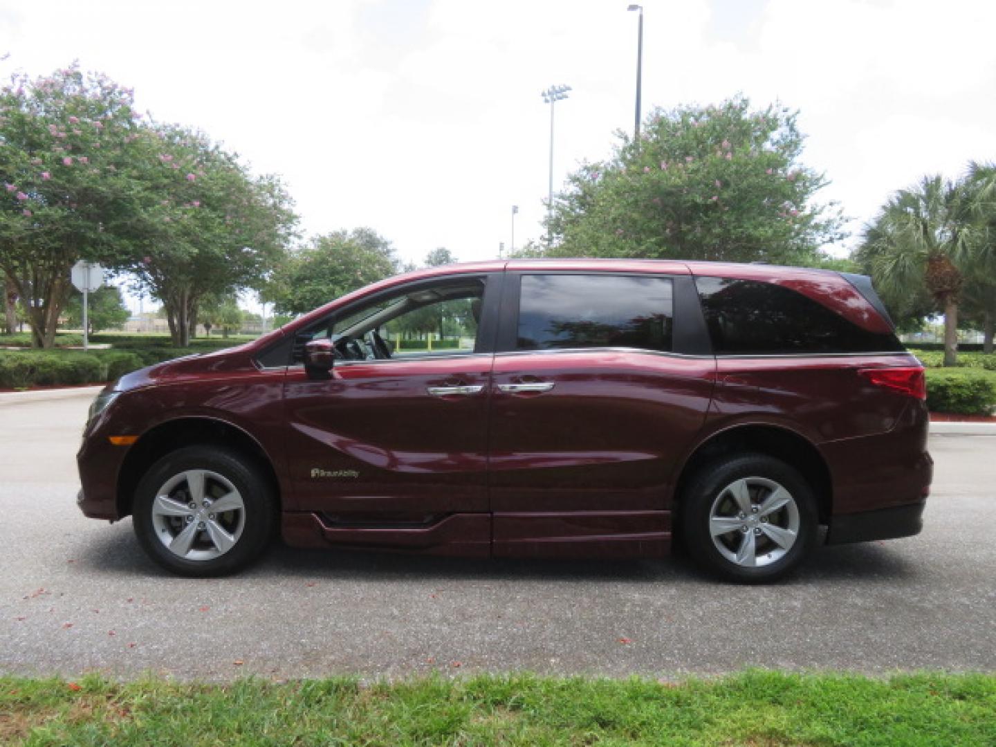 2018 Honda Odyssey EXR (5FNRL6H71JB) with an 3.5L V6 SOHC 24V engine, 6A transmission, located at 4301 Oak Circle #19, Boca Raton, FL, 33431, (954) 561-2499, 26.388472, -80.084045 - ? **2018 Honda Odyssey BraunAbility XI Wheelchair Accessible Van** ? **Quality. Reliability. Accessibility.** Looking for a dependable, low-mileage wheelchair accessible van? This **2018 Honda Odyssey BraunAbility XI** is in **excellent condition inside and out** and is ready for its next owne- Photo#13