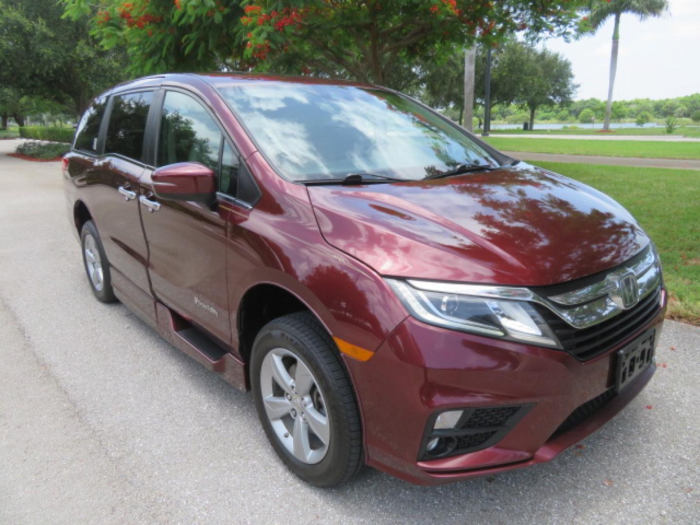 2018 Honda Odyssey EXR (5FNRL6H71JB) with an 3.5L V6 SOHC 24V engine, 6A transmission, located at 4301 Oak Circle #19, Boca Raton, FL, 33431, (954) 561-2499, 26.388472, -80.084045 - ? **2018 Honda Odyssey BraunAbility XI Wheelchair Accessible Van** ? **Quality. Reliability. Accessibility.** Looking for a dependable, low-mileage wheelchair accessible van? This **2018 Honda Odyssey BraunAbility XI** is in **excellent condition inside and out** and is ready for its next owne- Photo#19