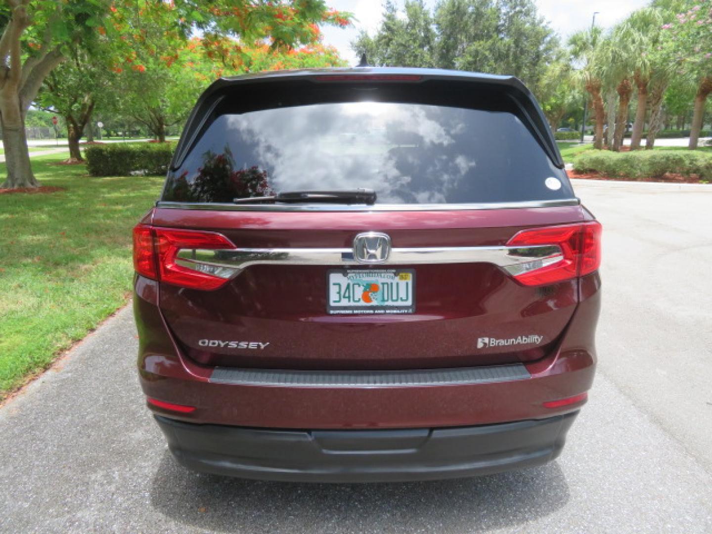 2018 Honda Odyssey EXR (5FNRL6H71JB) with an 3.5L V6 SOHC 24V engine, 6A transmission, located at 4301 Oak Circle #19, Boca Raton, FL, 33431, (954) 561-2499, 26.388472, -80.084045 - ? **2018 Honda Odyssey BraunAbility XI Wheelchair Accessible Van** ? **Quality. Reliability. Accessibility.** Looking for a dependable, low-mileage wheelchair accessible van? This **2018 Honda Odyssey BraunAbility XI** is in **excellent condition inside and out** and is ready for its next owne- Photo#25