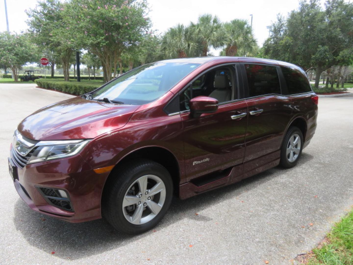 2018 Honda Odyssey EXR (5FNRL6H71JB) with an 3.5L V6 SOHC 24V engine, 6A transmission, located at 4301 Oak Circle #19, Boca Raton, FL, 33431, (954) 561-2499, 26.388472, -80.084045 - ? **2018 Honda Odyssey BraunAbility XI Wheelchair Accessible Van** ? **Quality. Reliability. Accessibility.** Looking for a dependable, low-mileage wheelchair accessible van? This **2018 Honda Odyssey BraunAbility XI** is in **excellent condition inside and out** and is ready for its next owne- Photo#22