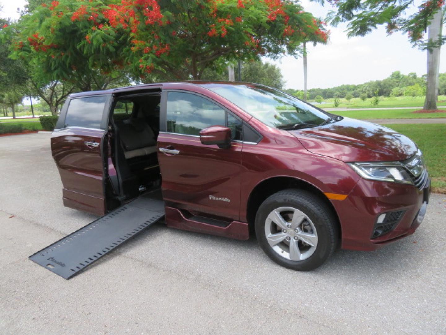 2018 Honda Odyssey EXR (5FNRL6H71JB) with an 3.5L V6 SOHC 24V engine, 6A transmission, located at 4301 Oak Circle #19, Boca Raton, FL, 33431, (954) 561-2499, 26.388472, -80.084045 - ? **2018 Honda Odyssey BraunAbility XI Wheelchair Accessible Van** ? **Quality. Reliability. Accessibility.** Looking for a dependable, low-mileage wheelchair accessible van? This **2018 Honda Odyssey BraunAbility XI** is in **excellent condition inside and out** and is ready for its next owne- Photo#40
