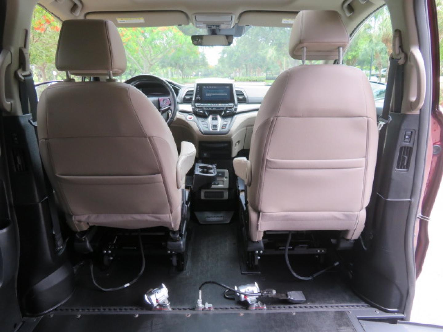 2018 Honda Odyssey EXR (5FNRL6H71JB) with an 3.5L V6 SOHC 24V engine, 6A transmission, located at 4301 Oak Circle #19, Boca Raton, FL, 33431, (954) 561-2499, 26.388472, -80.084045 - ? **2018 Honda Odyssey BraunAbility XI Wheelchair Accessible Van** ? **Quality. Reliability. Accessibility.** Looking for a dependable, low-mileage wheelchair accessible van? This **2018 Honda Odyssey BraunAbility XI** is in **excellent condition inside and out** and is ready for its next owne- Photo#46
