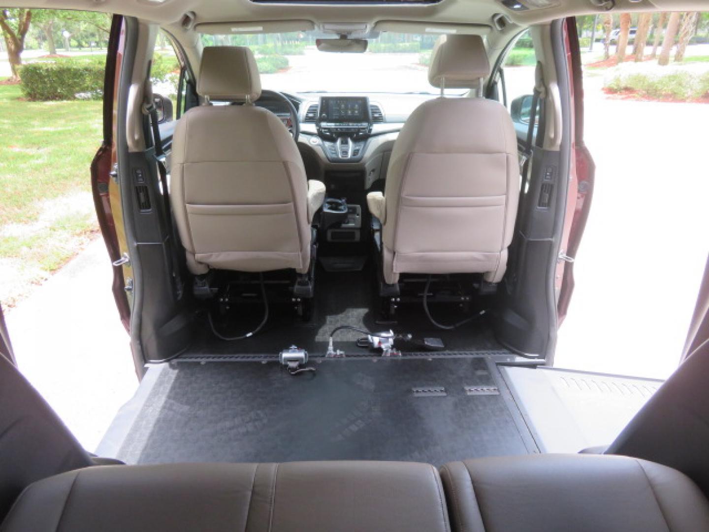2018 Honda Odyssey EXR (5FNRL6H71JB) with an 3.5L V6 SOHC 24V engine, 6A transmission, located at 4301 Oak Circle #19, Boca Raton, FL, 33431, (954) 561-2499, 26.388472, -80.084045 - ? **2018 Honda Odyssey BraunAbility XI Wheelchair Accessible Van** ? **Quality. Reliability. Accessibility.** Looking for a dependable, low-mileage wheelchair accessible van? This **2018 Honda Odyssey BraunAbility XI** is in **excellent condition inside and out** and is ready for its next owne- Photo#69