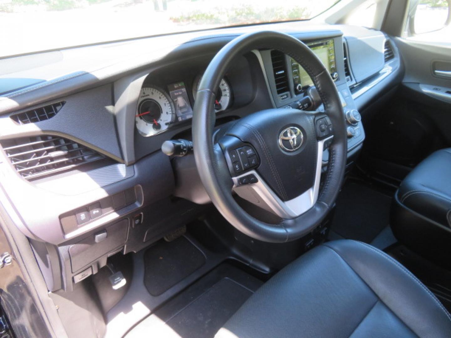 2020 Black /Black Toyota Sienna SE 8-Passenger (5TDXZ3DC3LS) with an 3.5L V6 EFI DOHC 24V engine, 8A transmission, located at 4301 Oak Circle #19, Boca Raton, FL, 33431, (954) 561-2499, 26.388472, -80.084045- Photo#75