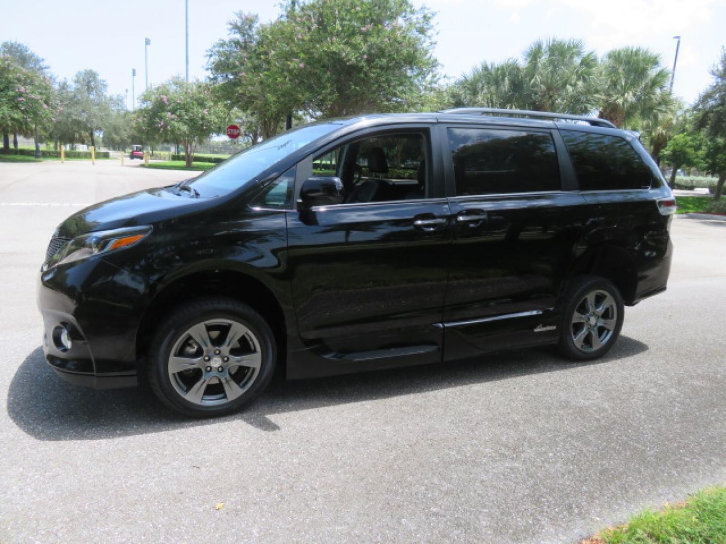 2017 Black /Black Toyota Sienna SE 8-Passenger (5TDXZ3DC2HS) with an 3.5L V6 EFI DOHC 24V engine, 8A transmission, located at 4301 Oak Circle #19, Boca Raton, FL, 33431, (954) 561-2499, 26.388472, -80.084045 - You are looking at Gorgeous Low Mileage Black on Black Garage Kept 2017 Toyota Sienna SE Sport Handicap Van Wheelchair Van VMI Conversion Van with 21K Original Miles, Power Side Entry Ramp with Kneeling Van Function, Q Straint Tie Down System. Quick Release Front Seats, Driver's Transfer Seat, Hand- Photo#25