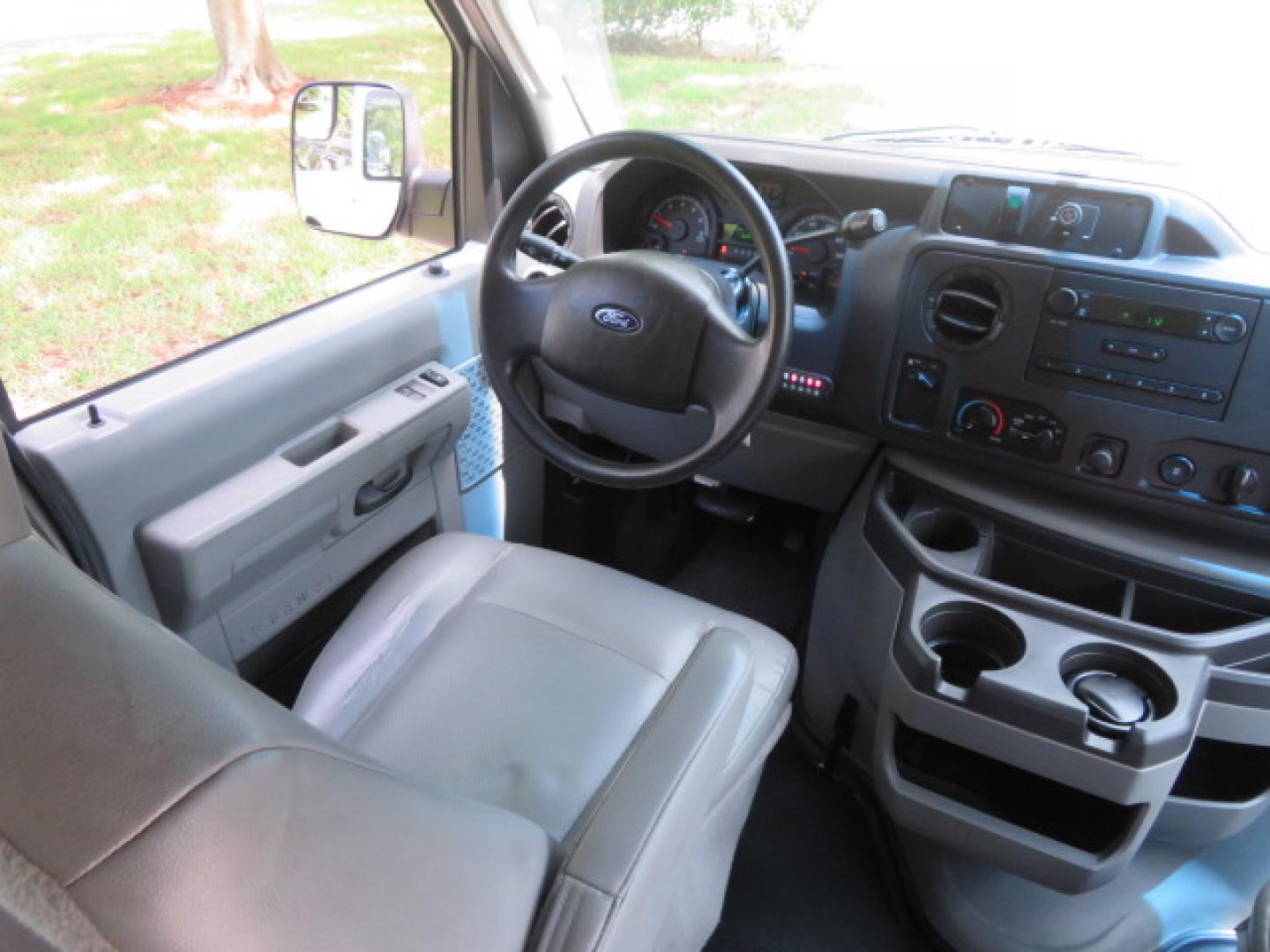 2011 White /Gray Ford E-Series Van E-350 Super Duty Extended (1FTSS3EL3BD) with an 5.4L V8 SOHC 16V engine, located at 4301 Oak Circle #19, Boca Raton, FL, 33431, (954) 561-2499, 26.388472, -80.084045- Photo#59