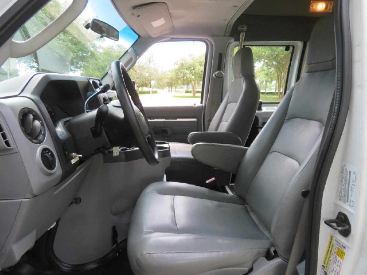2011 White /Gray Ford E-Series Van E-350 Super Duty Extended (1FTSS3EL3BD) with an 5.4L V8 SOHC 16V engine, located at 4301 Oak Circle #19, Boca Raton, FL, 33431, (954) 561-2499, 26.388472, -80.084045- Photo#68