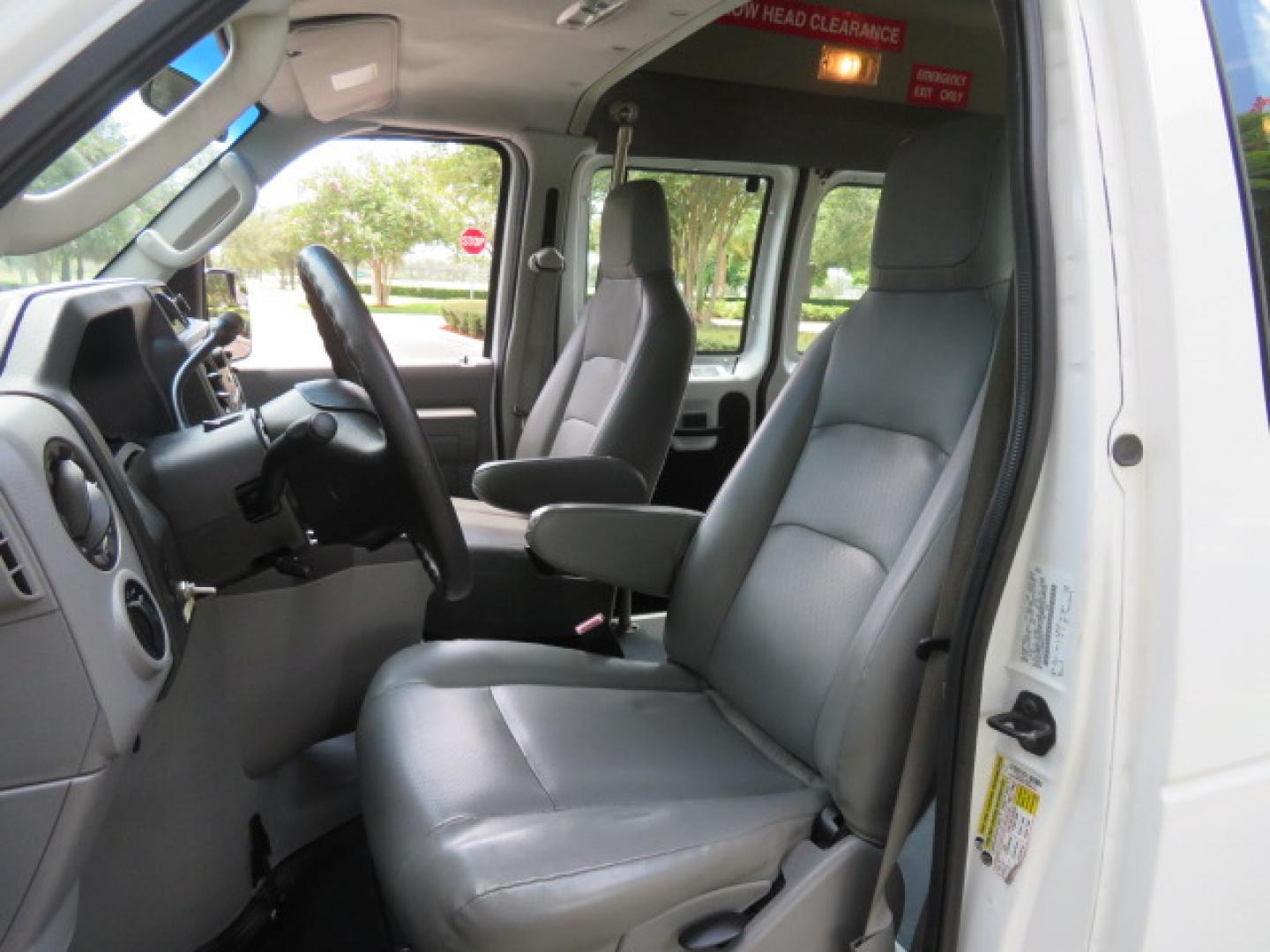 2011 White /Gray Ford E-Series Van E-350 Super Duty Extended (1FTSS3EL3BD) with an 5.4L V8 SOHC 16V engine, located at 4301 Oak Circle #19, Boca Raton, FL, 33431, (954) 561-2499, 26.388472, -80.084045- Photo#69