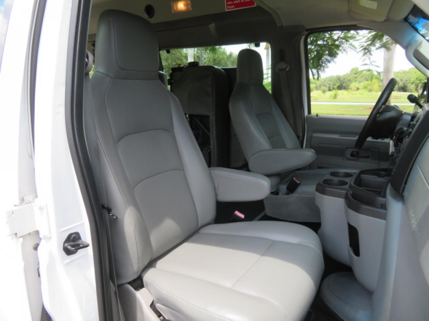 2011 White /Gray Ford E-Series Van E-350 Super Duty Extended (1FTSS3EL3BD) with an 5.4L V8 SOHC 16V engine, located at 4301 Oak Circle #19, Boca Raton, FL, 33431, (954) 561-2499, 26.388472, -80.084045- Photo#67